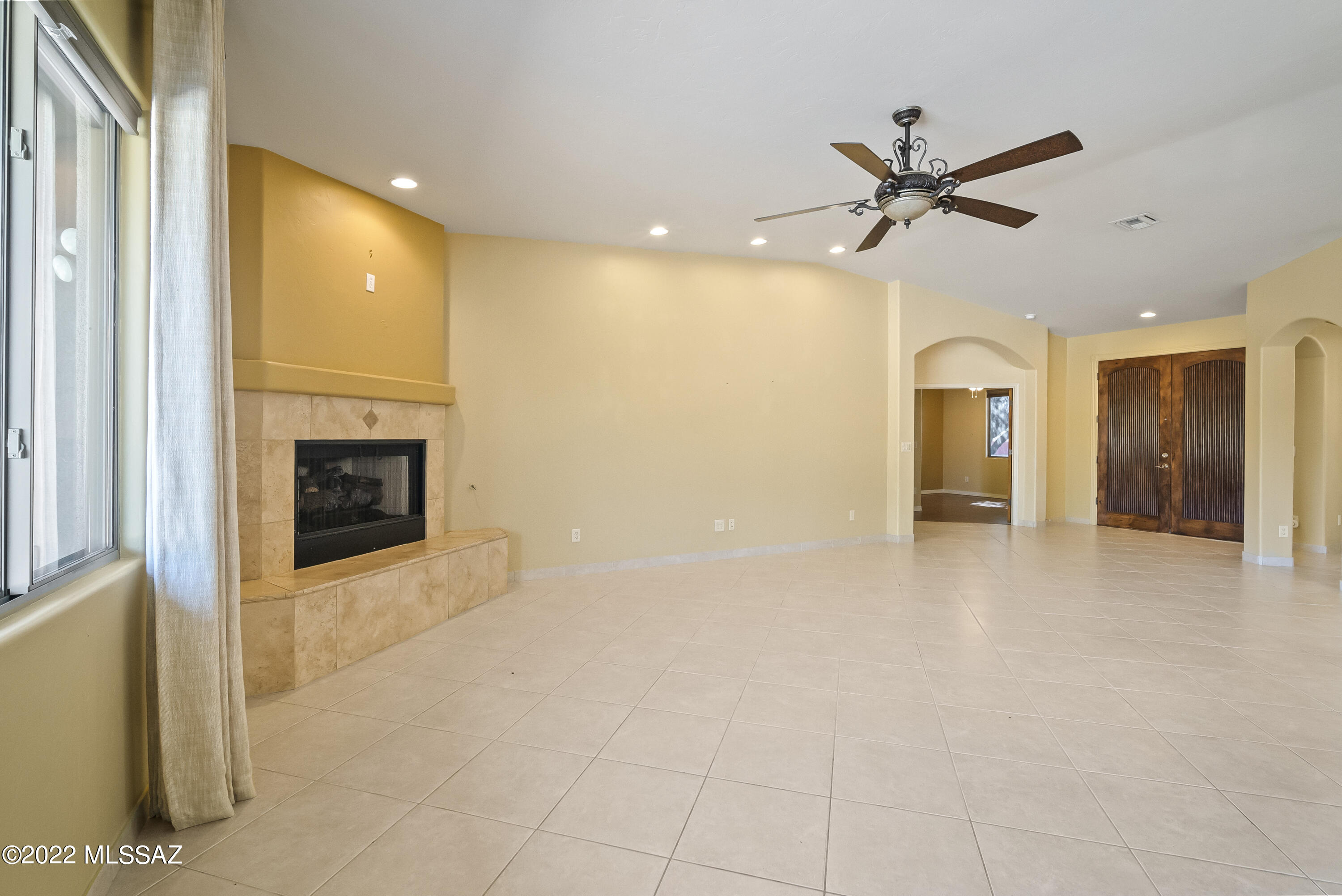 1448 W Calle Del Mito
