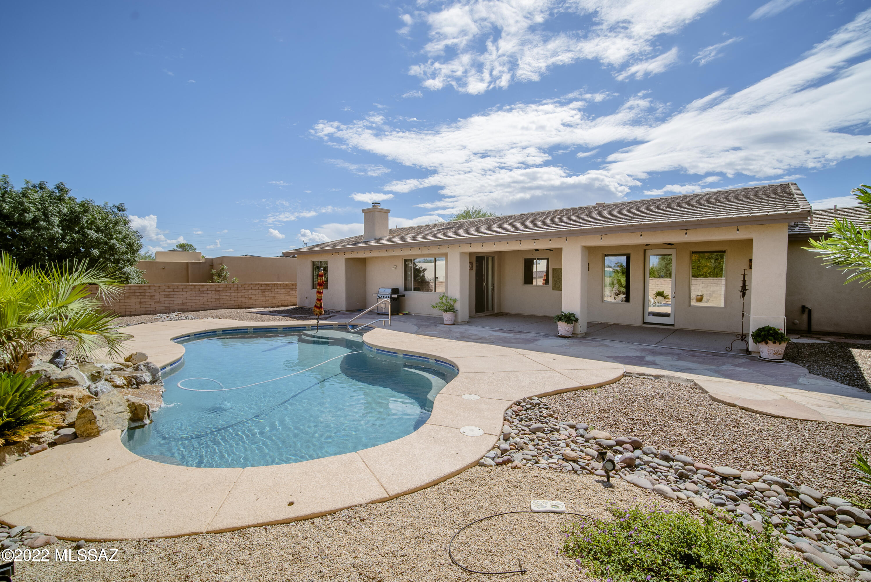 1448 W Calle Del Mito