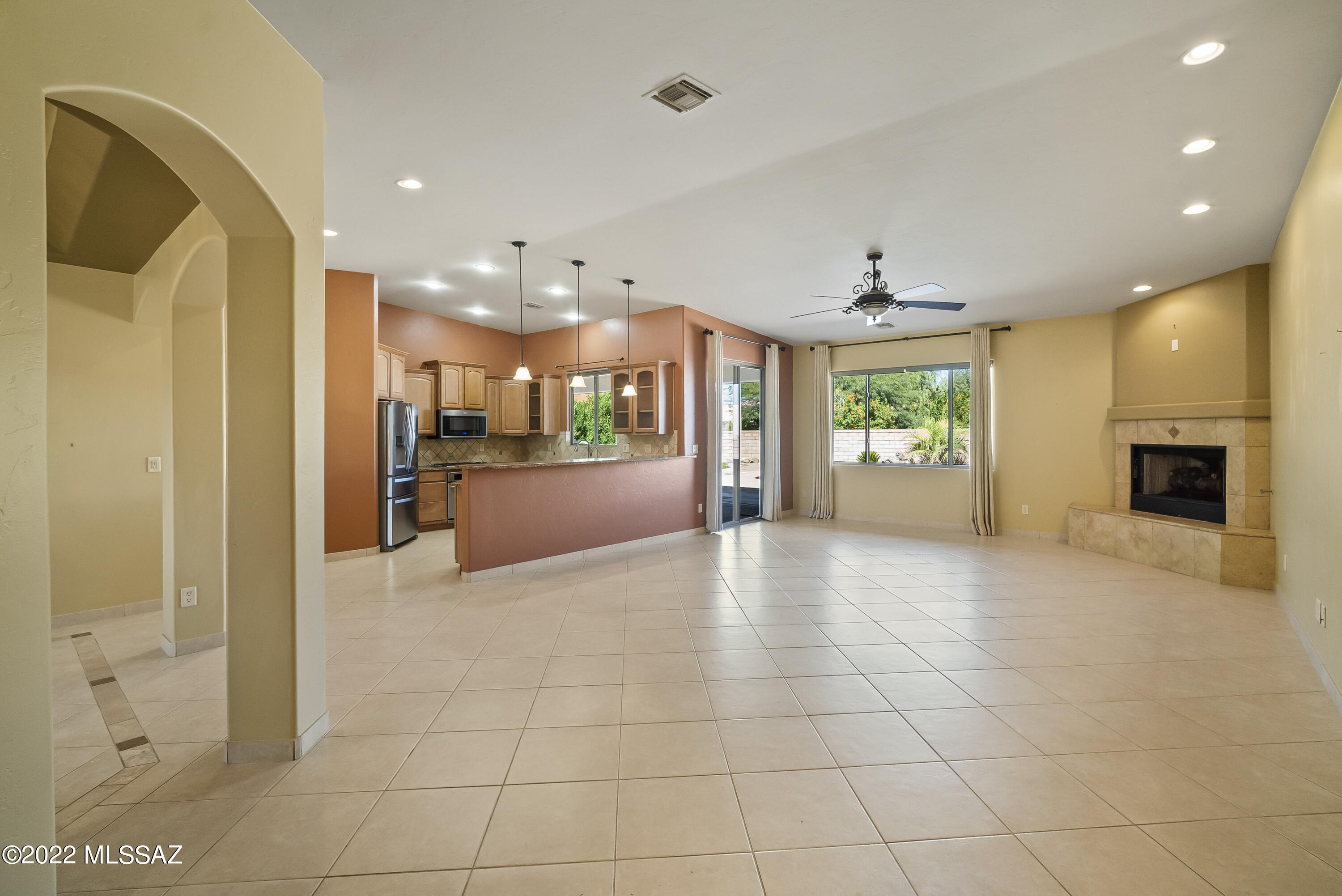 1448 W Calle Del Mito