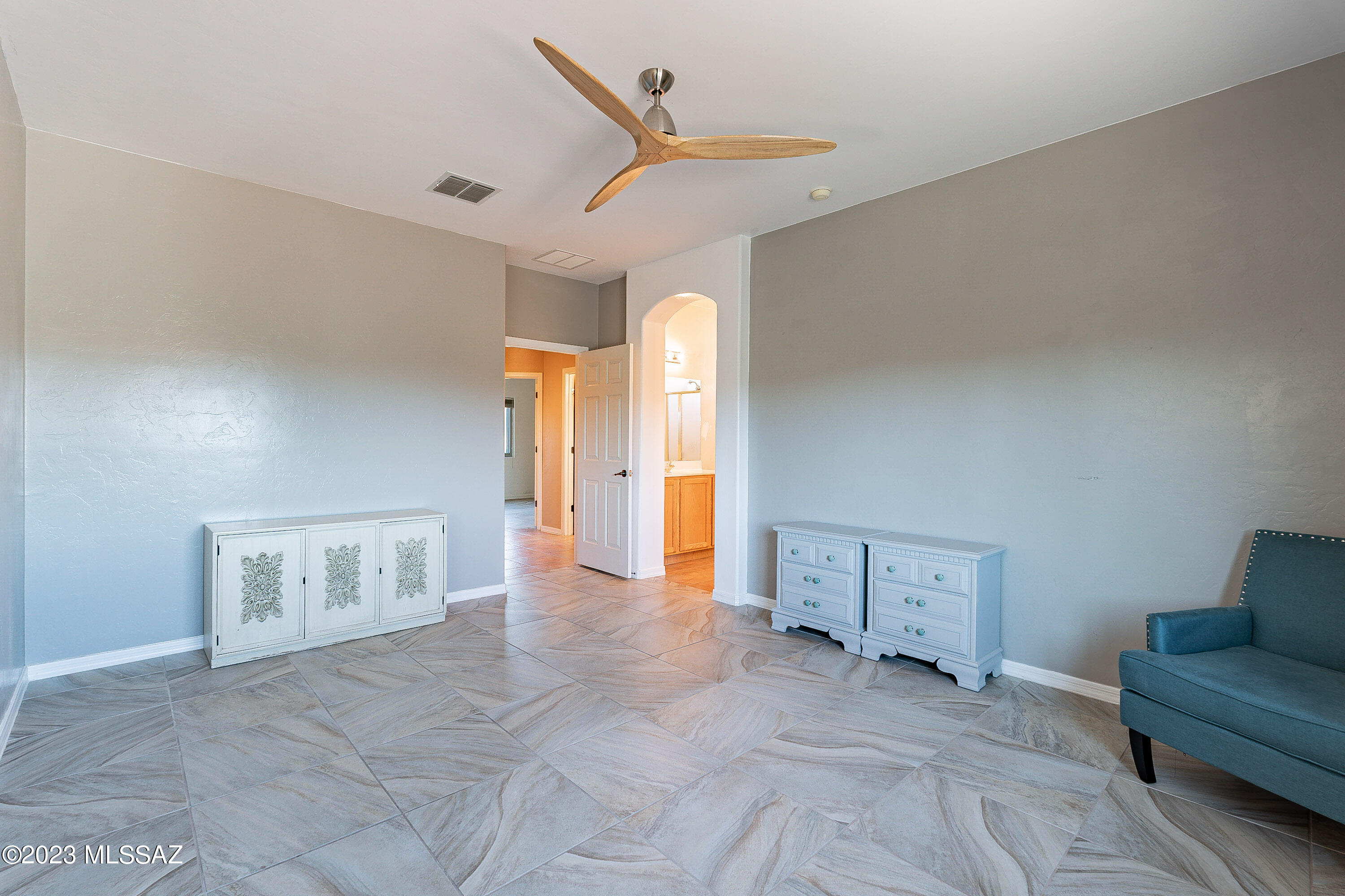 2359 S Pecan Vista Drive