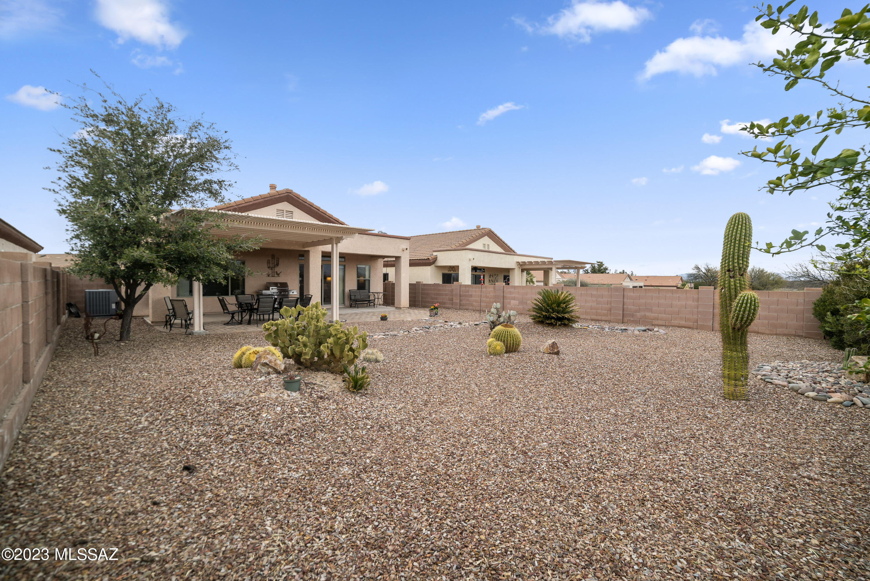 535 W Royal Troon Place