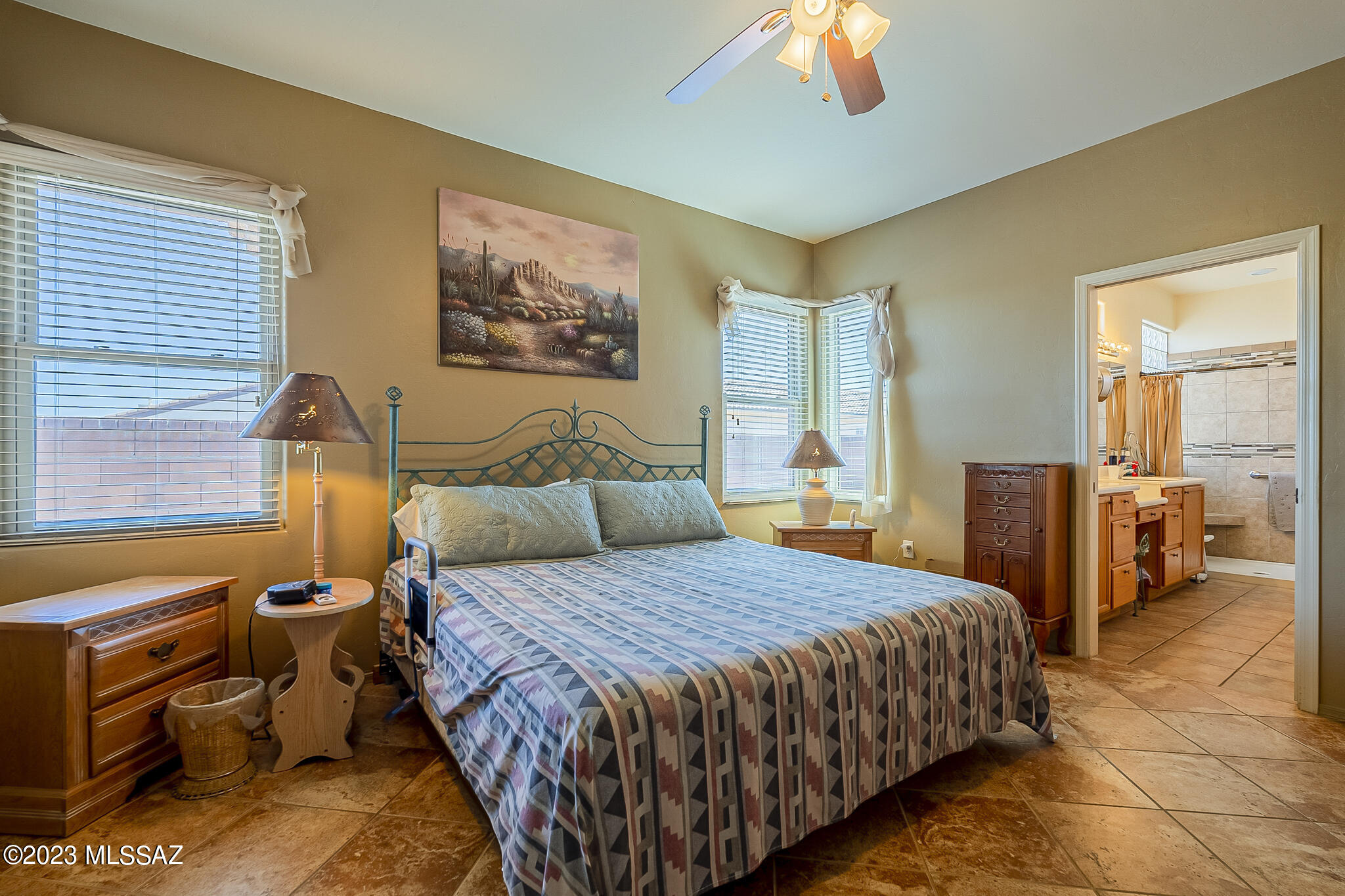 564 W Union Bell Drive