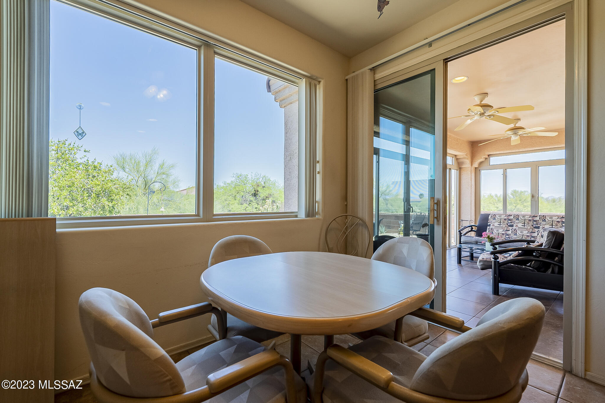 564 W Union Bell Drive