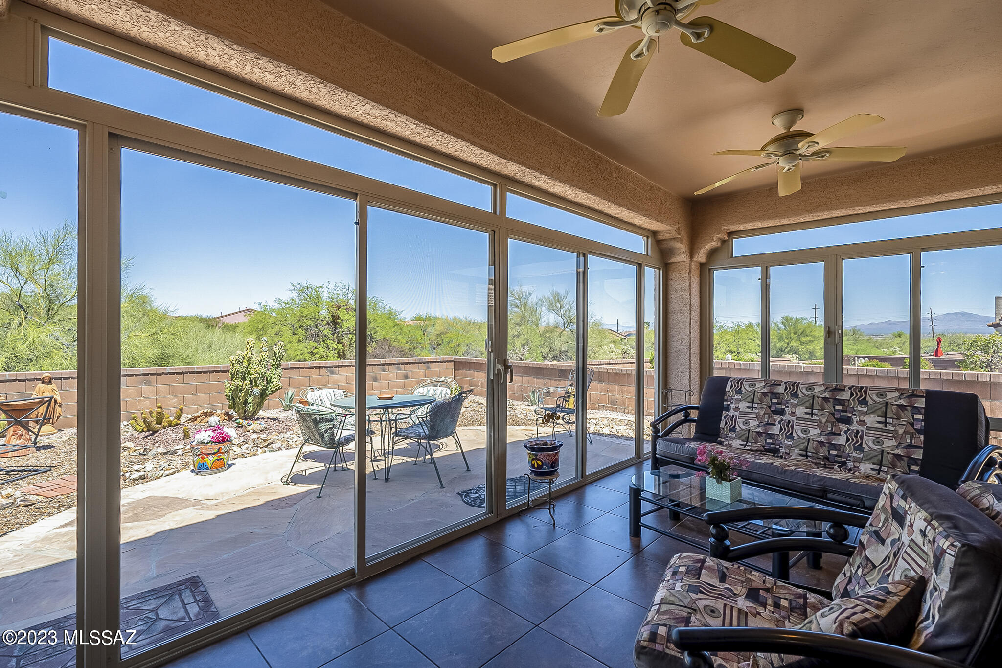 564 W Union Bell Drive