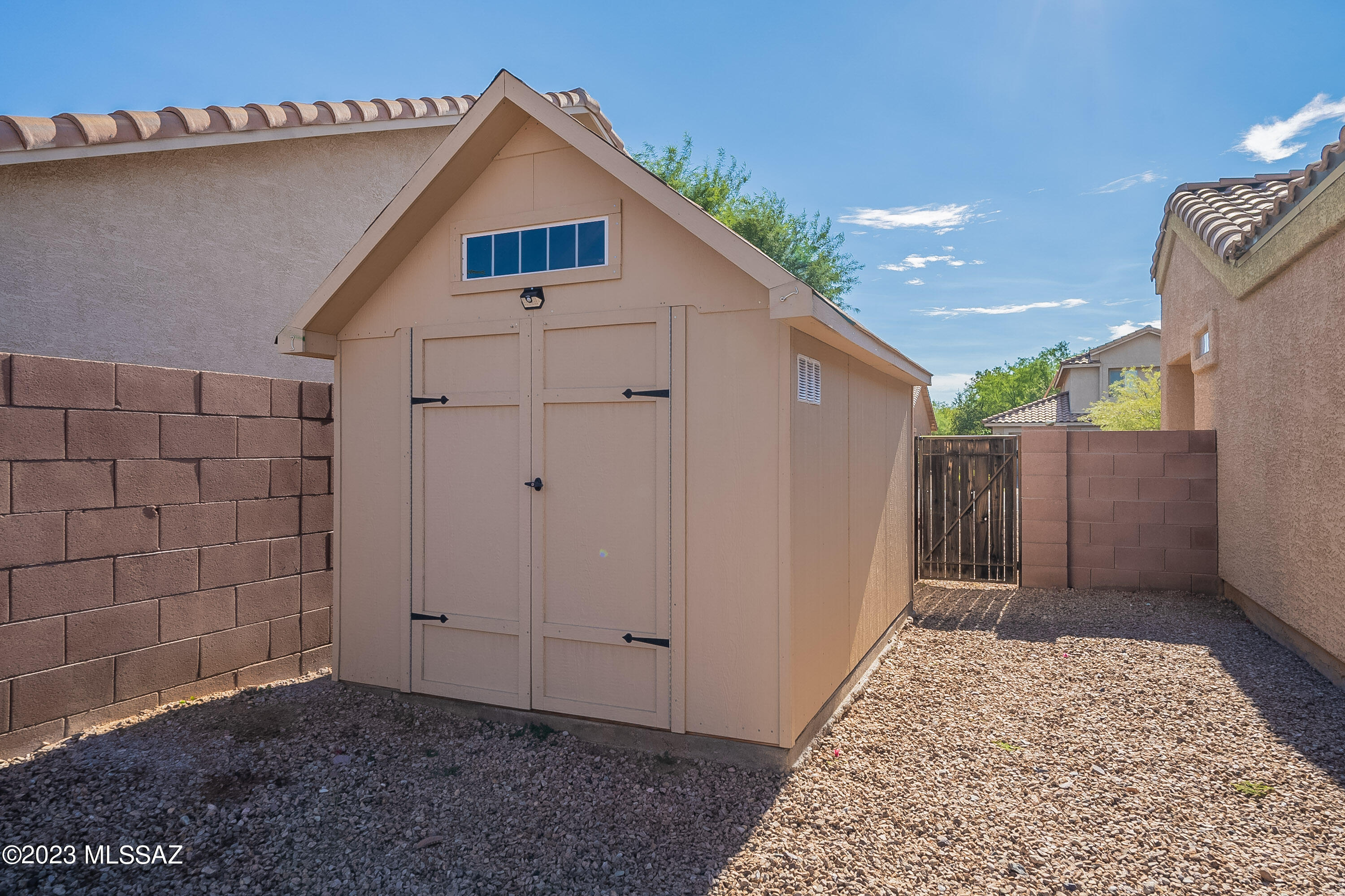 985 E Mowry Wash Lane