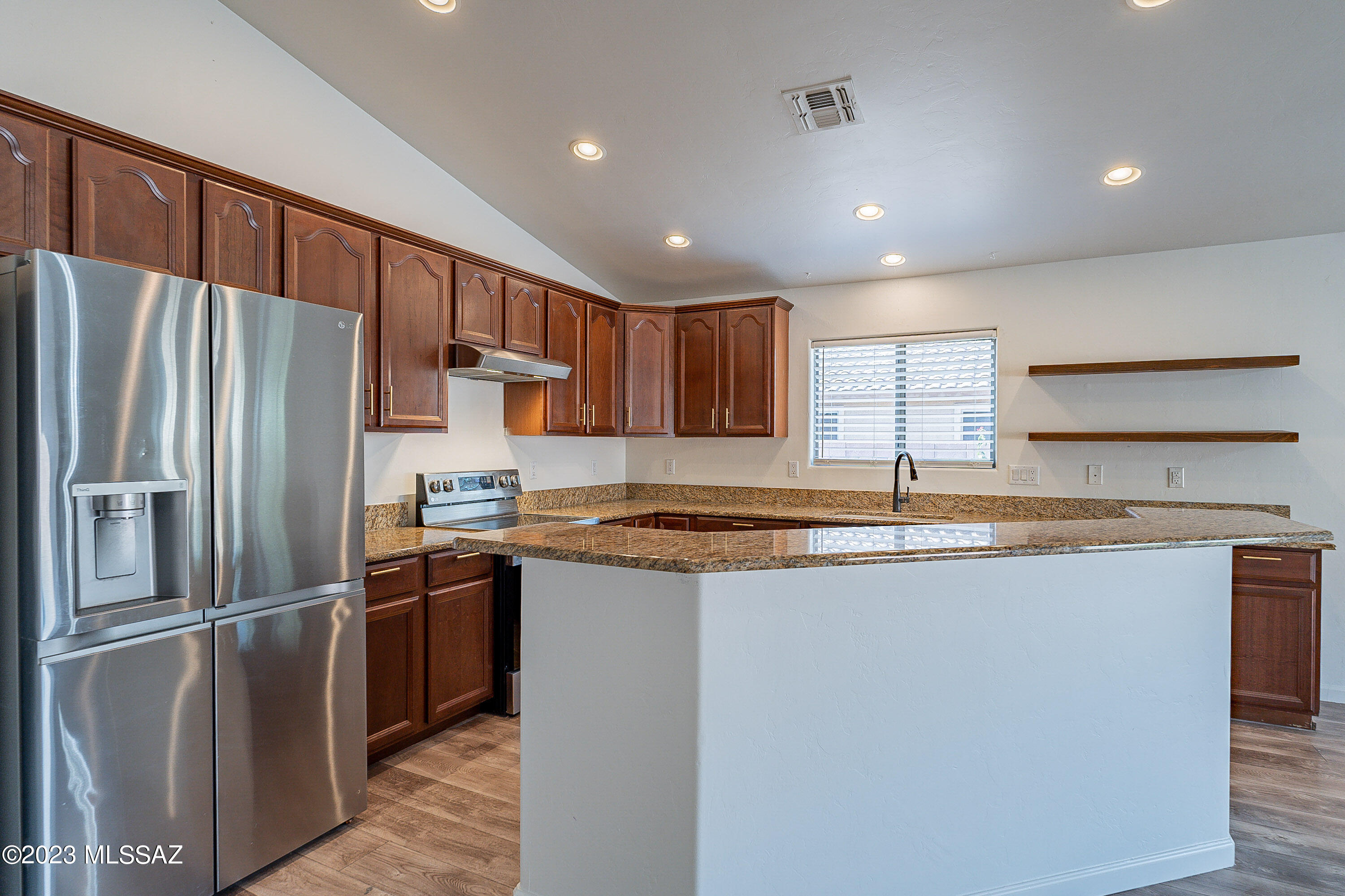 985 E Mowry Wash Lane