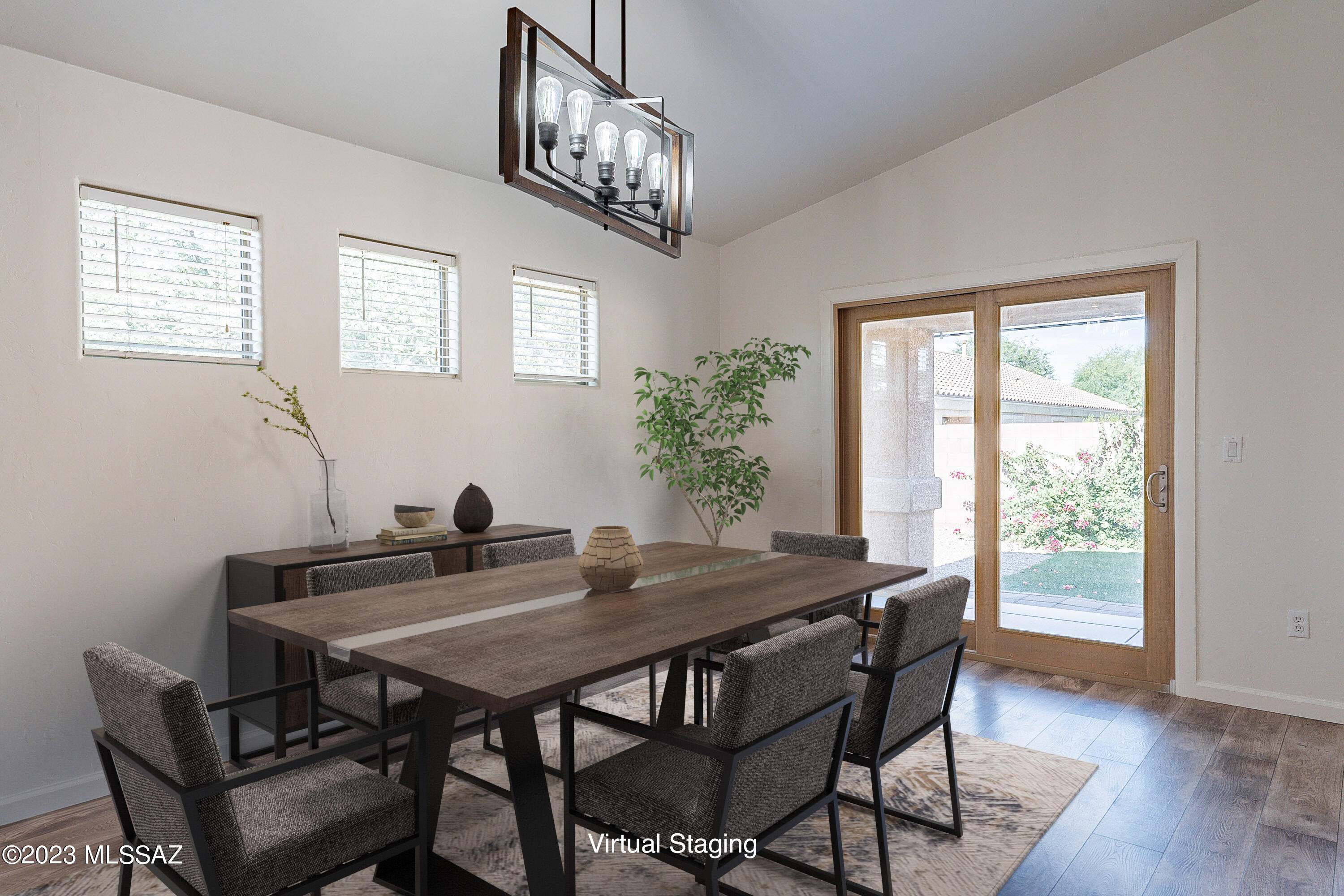 985 E Mowry Wash Lane