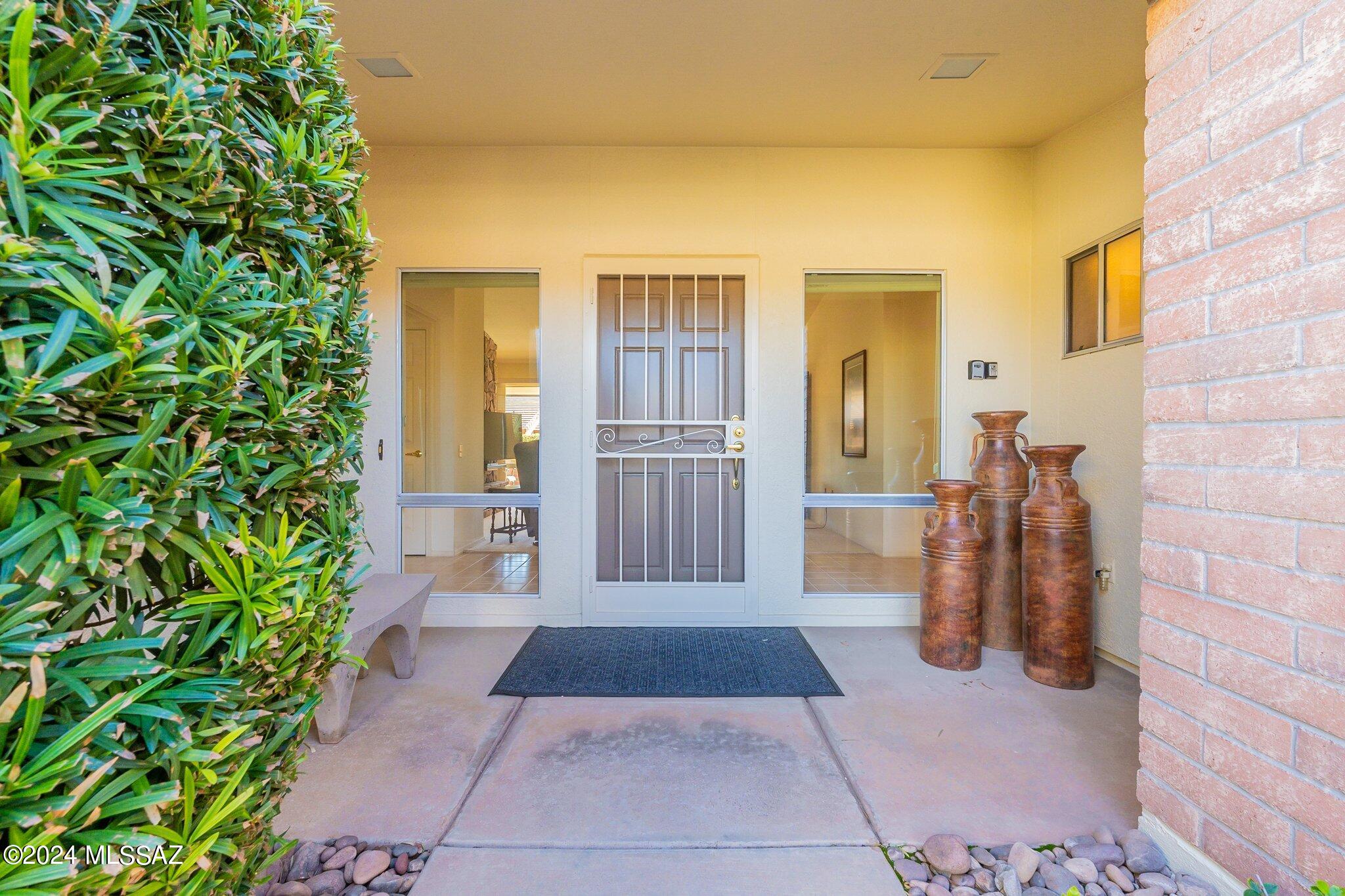 1465 W Desert Jewel Court