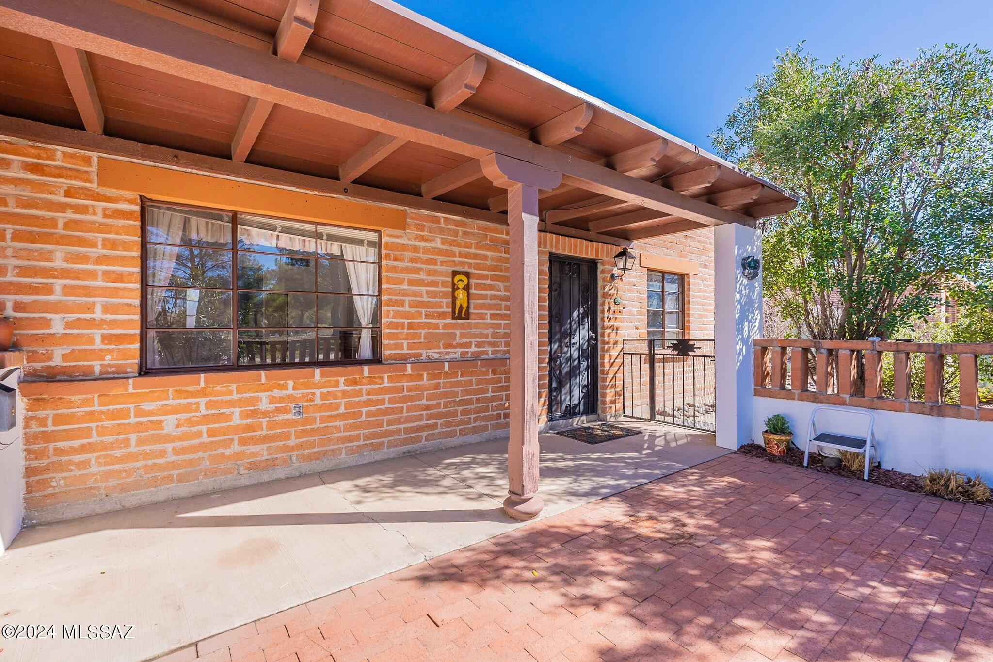 103 S Paseo Tierra Unit: D