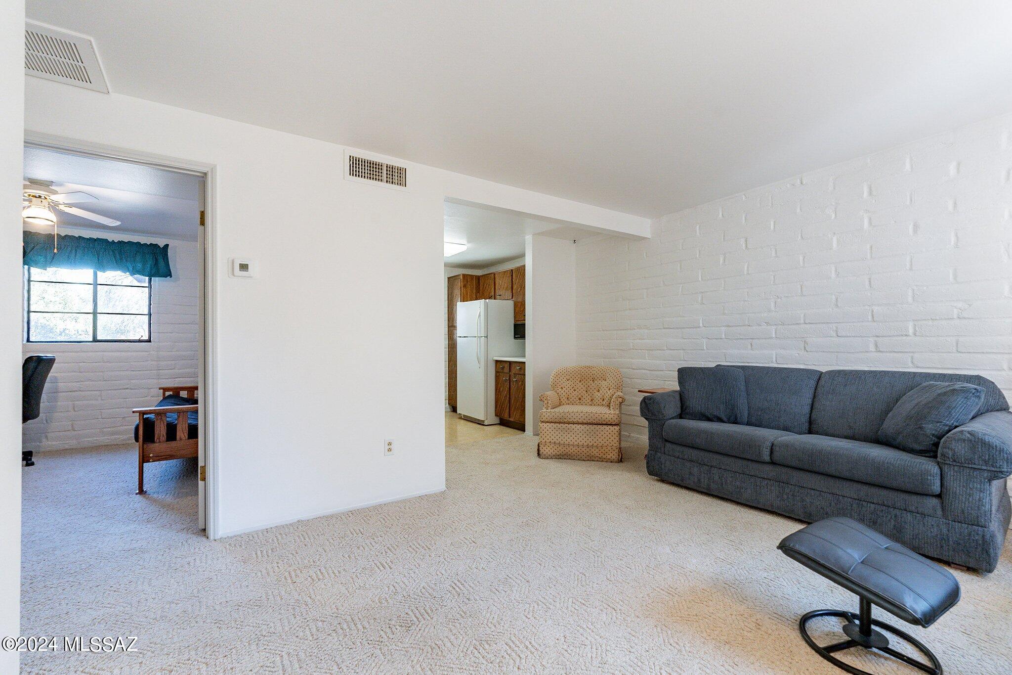 103 S Paseo Tierra Unit: D