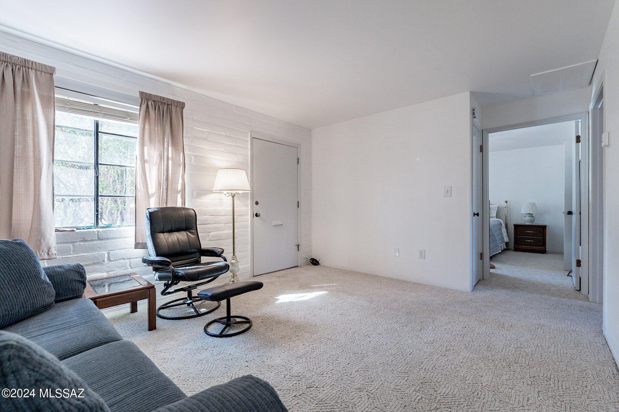 103 S Paseo Tierra Unit: D