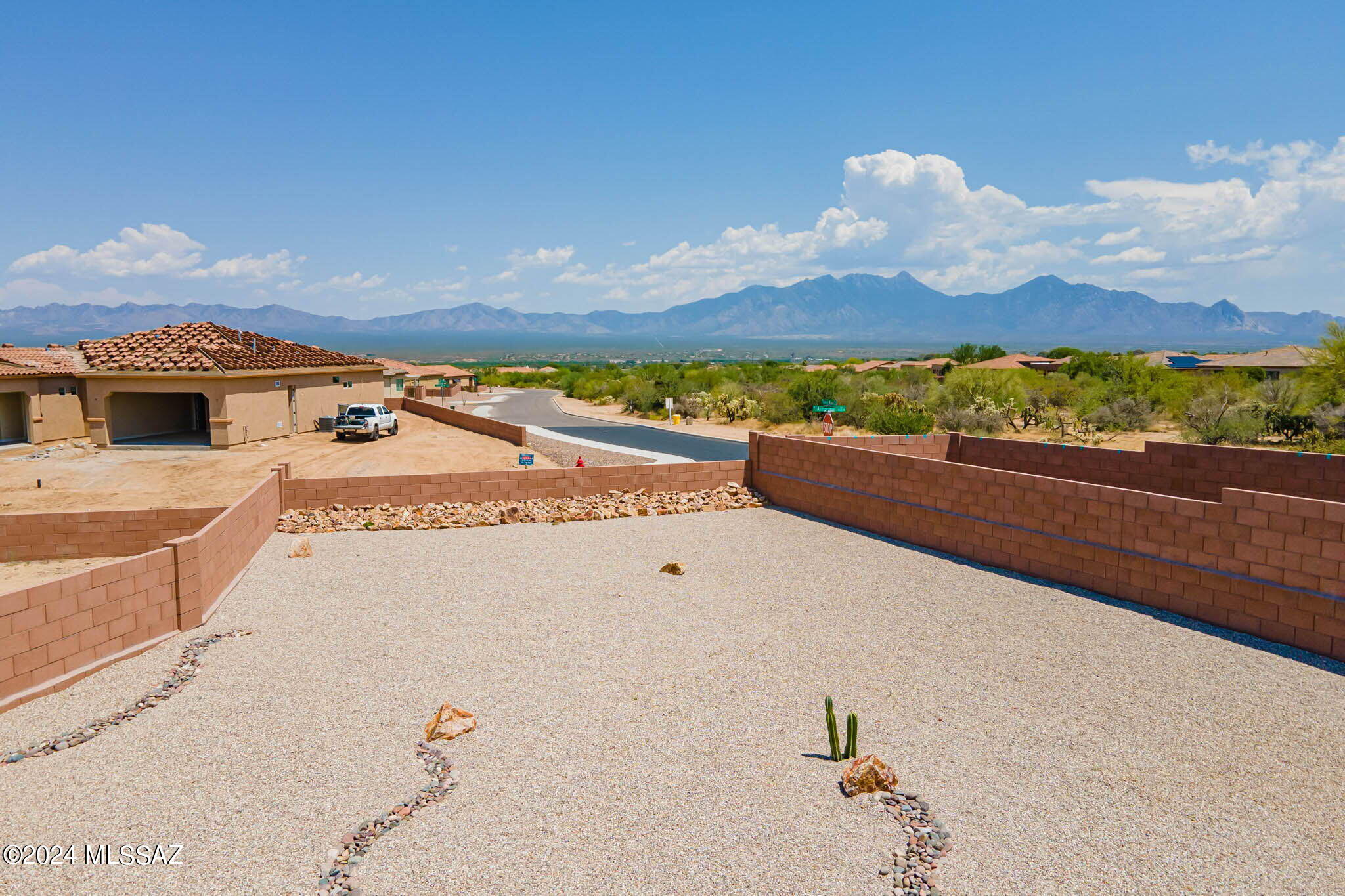 816 N Tombaugh Lane