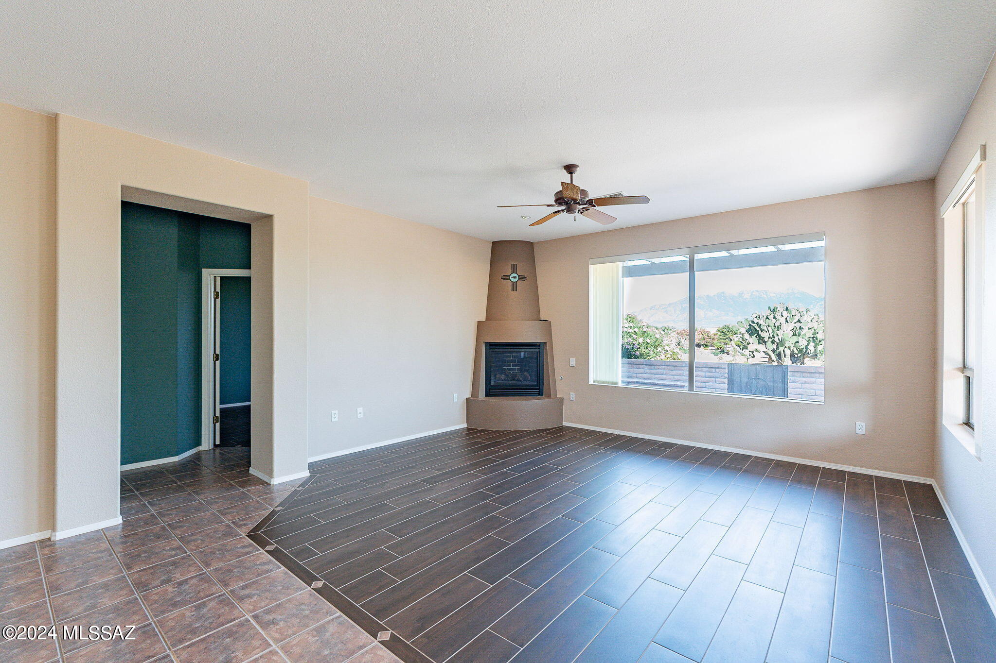 4727 S Longmore Drive