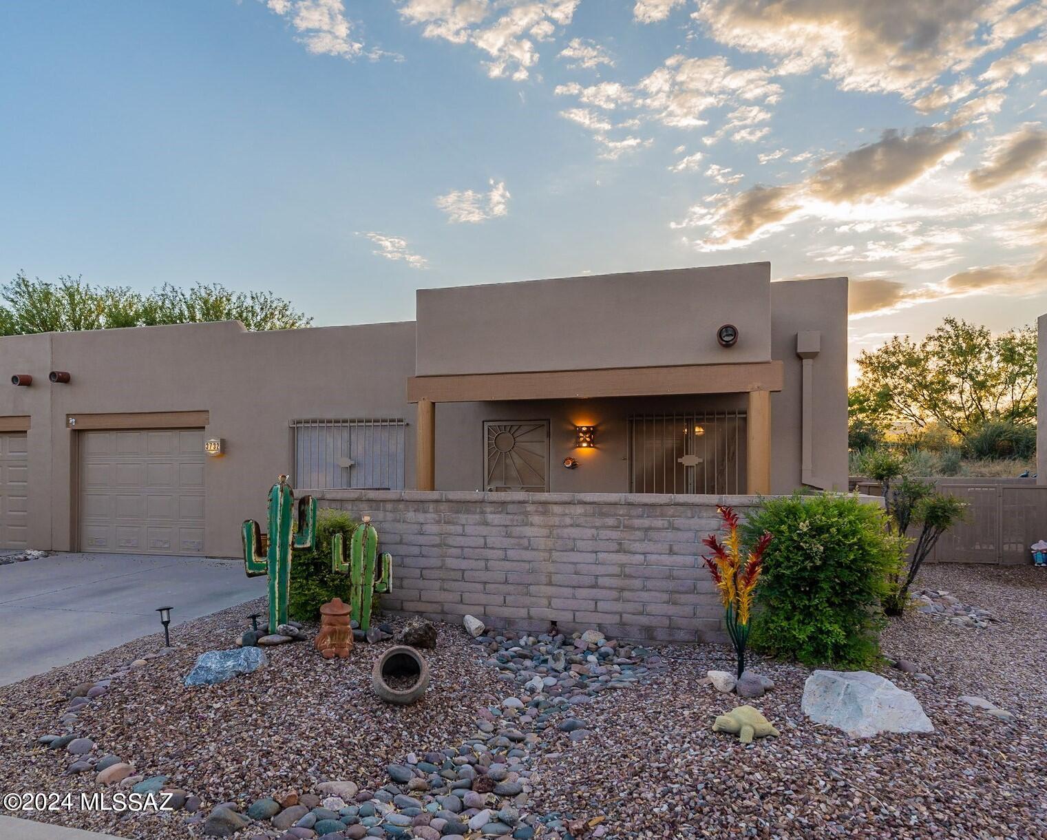 3732 S Paseo de Los Nardos