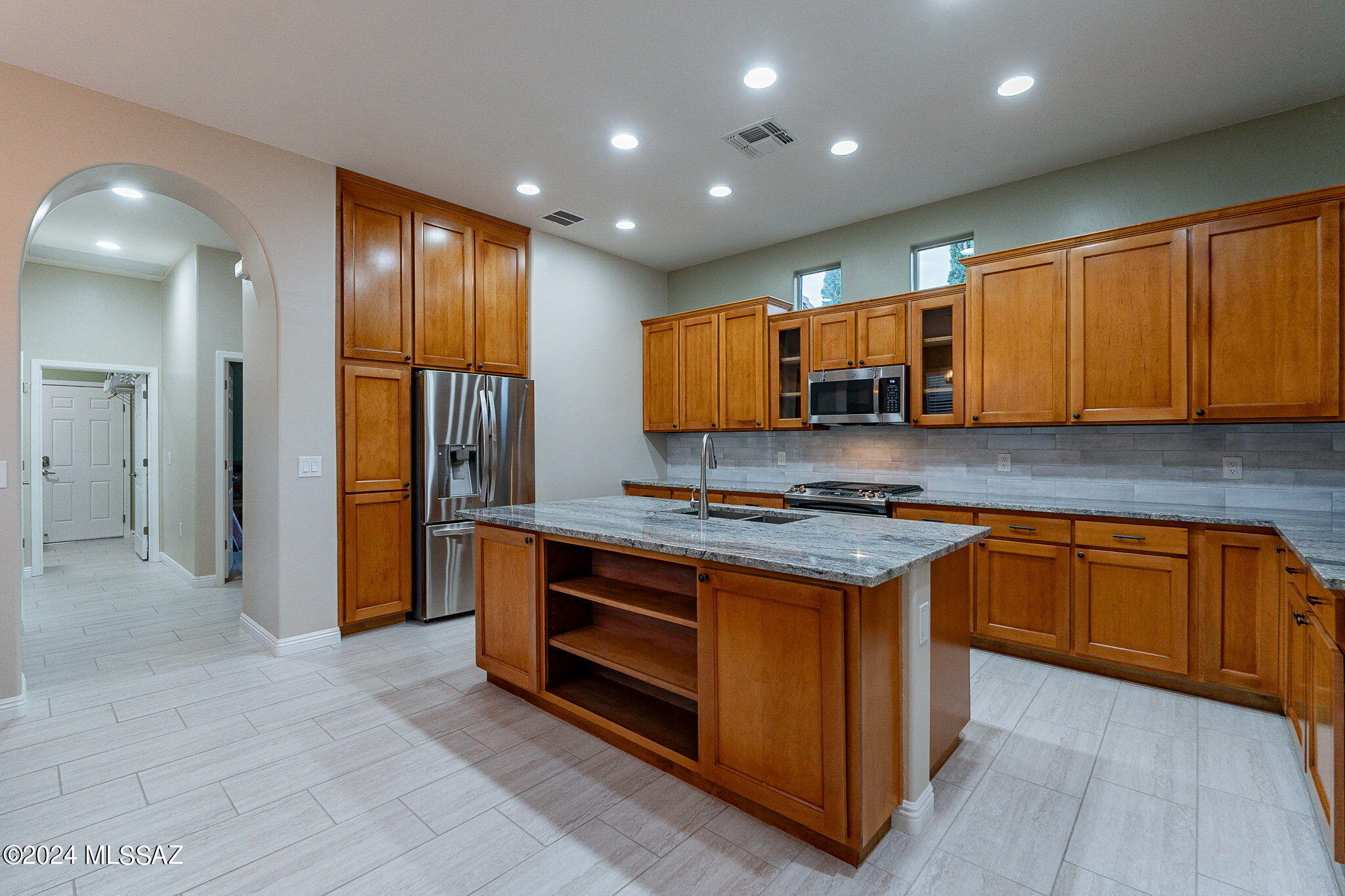 1745 W Placita Canoa Azul