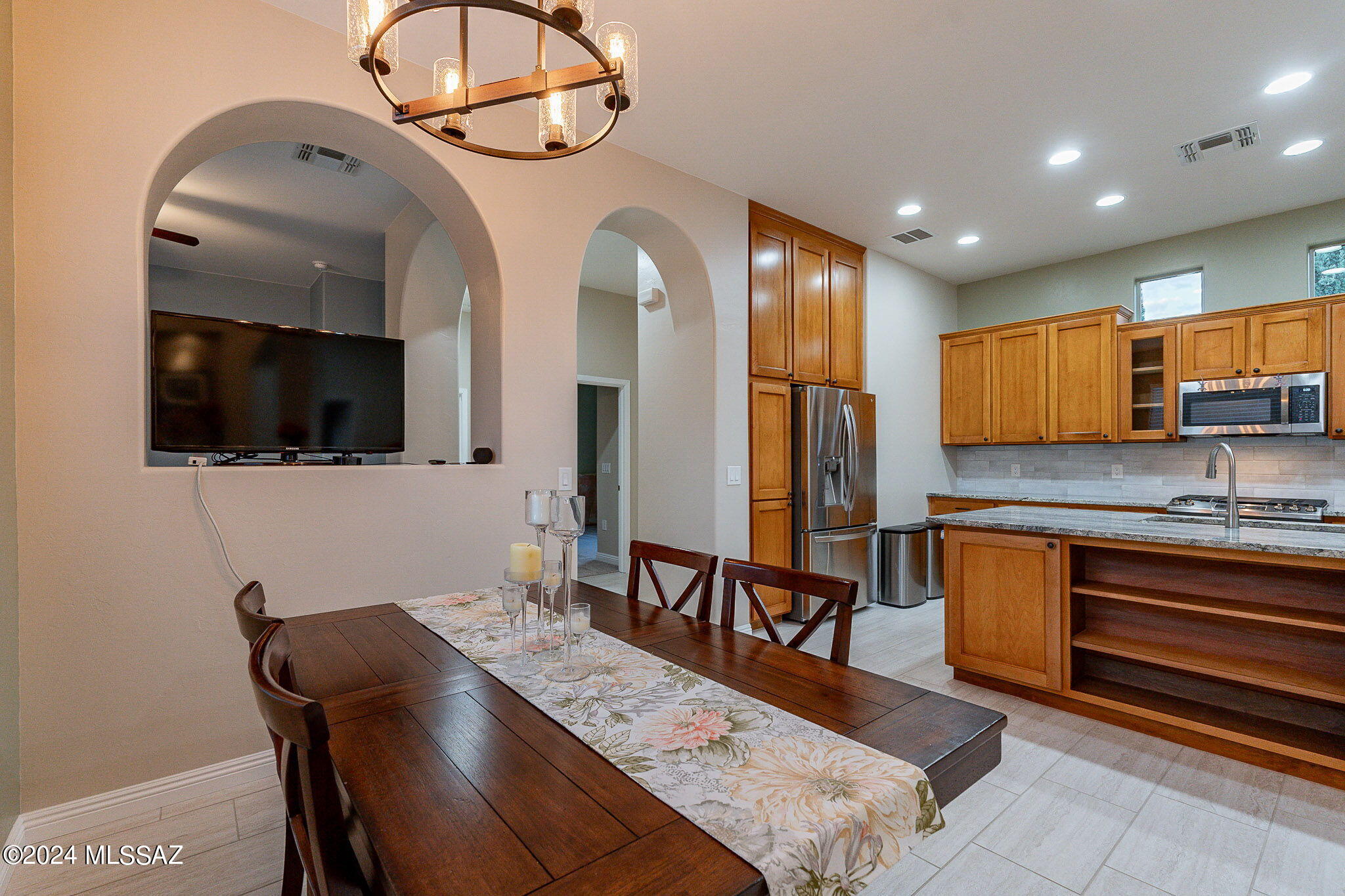 1745 W Placita Canoa Azul