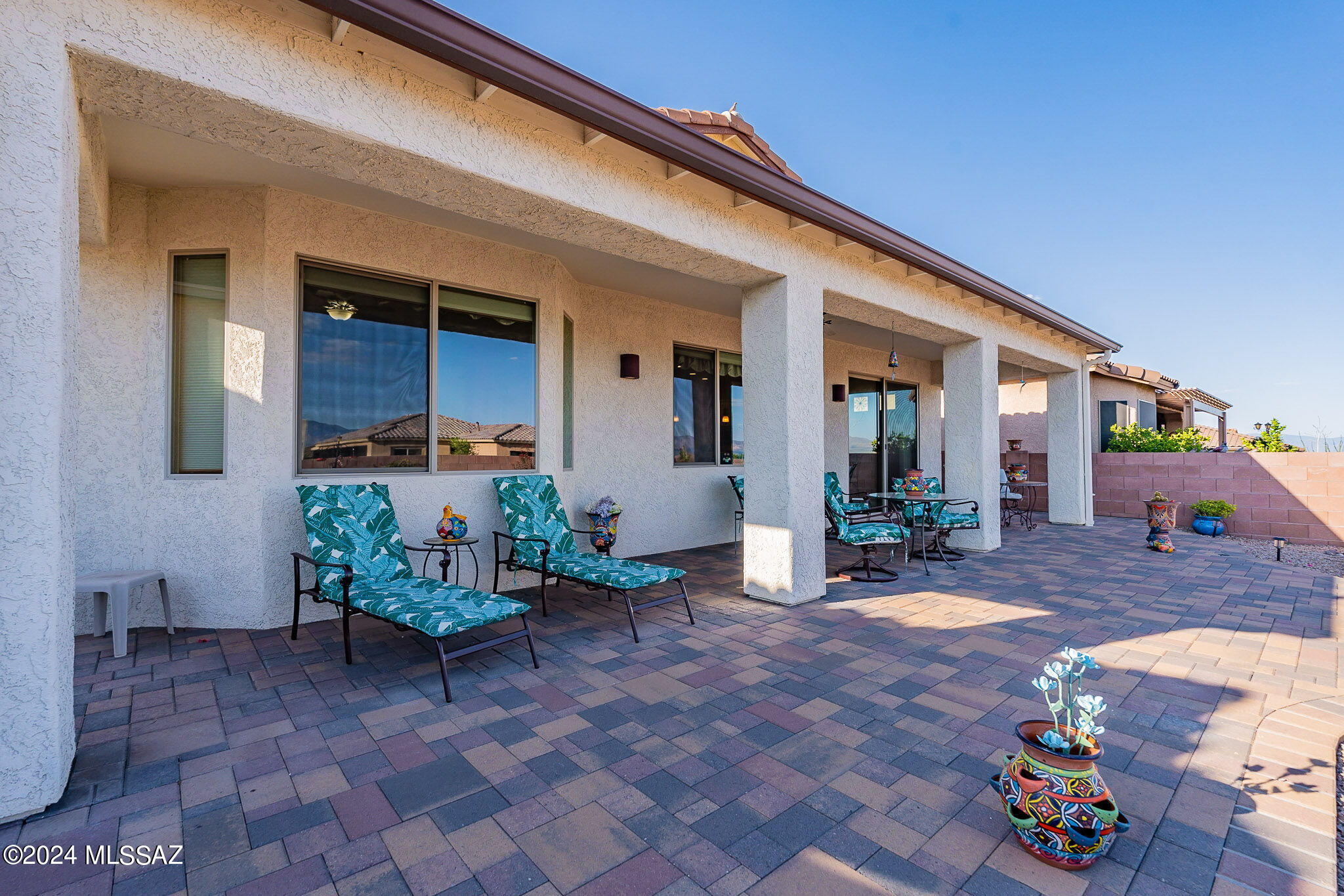 764 N Camino Cerro La Silla