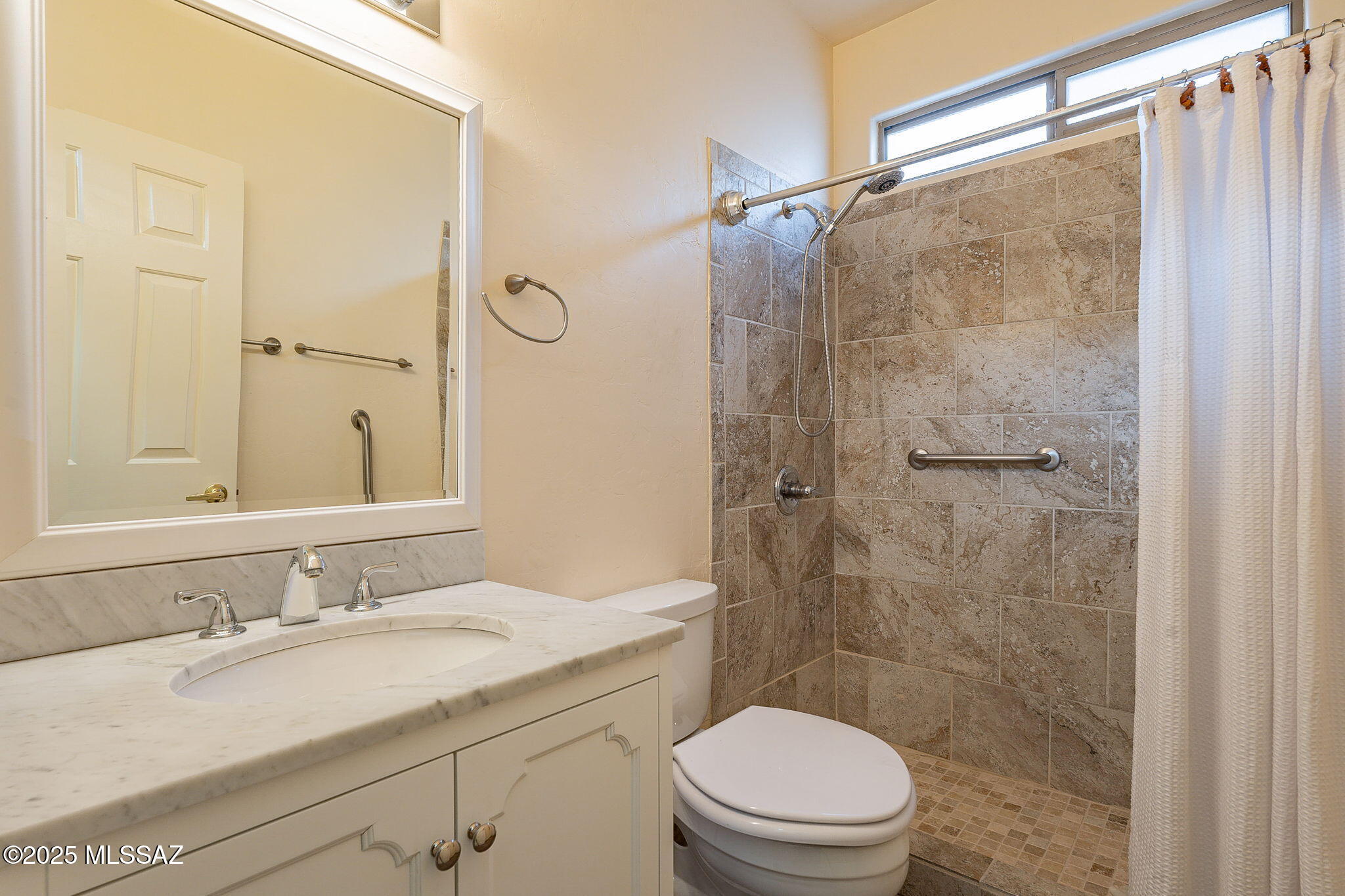 3840 S Camino Del Cefiro