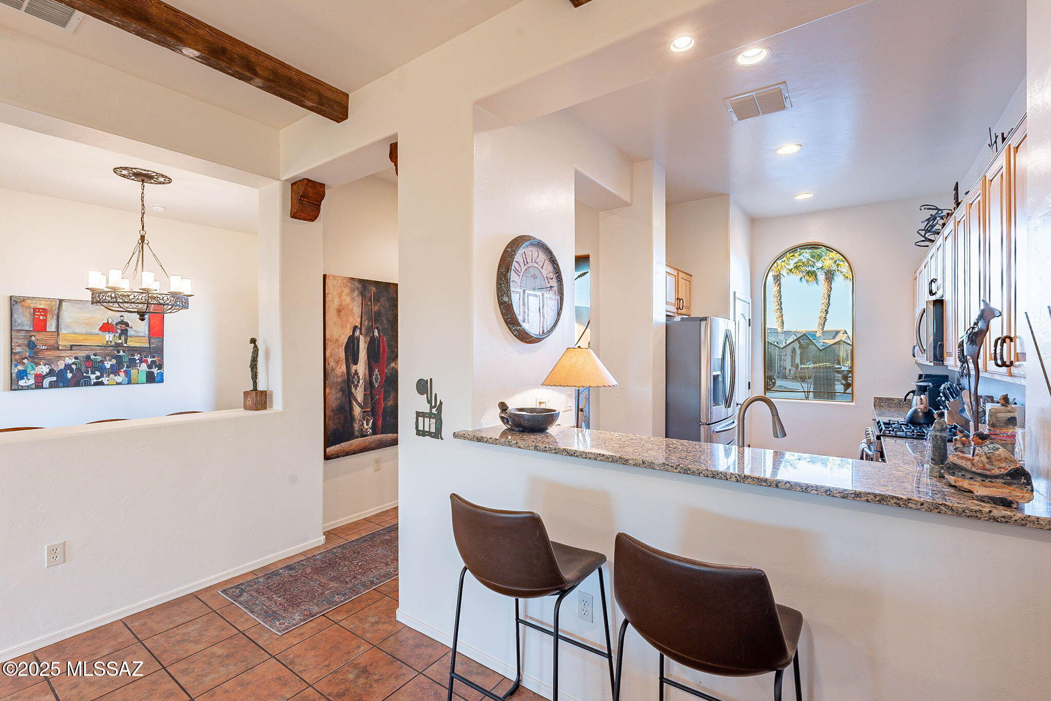 2011 W Demetrie Canyon Drive