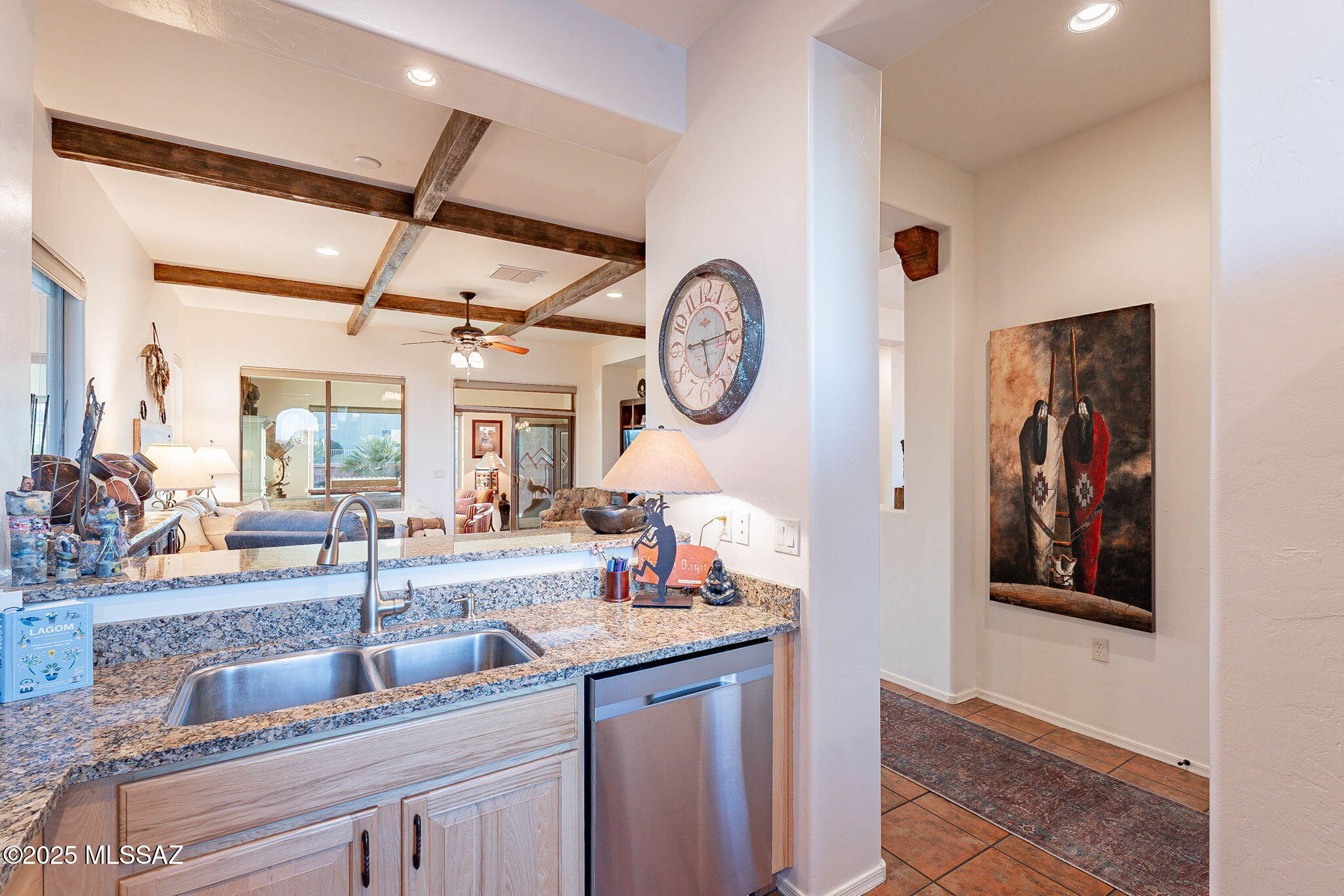 2011 W Demetrie Canyon Drive