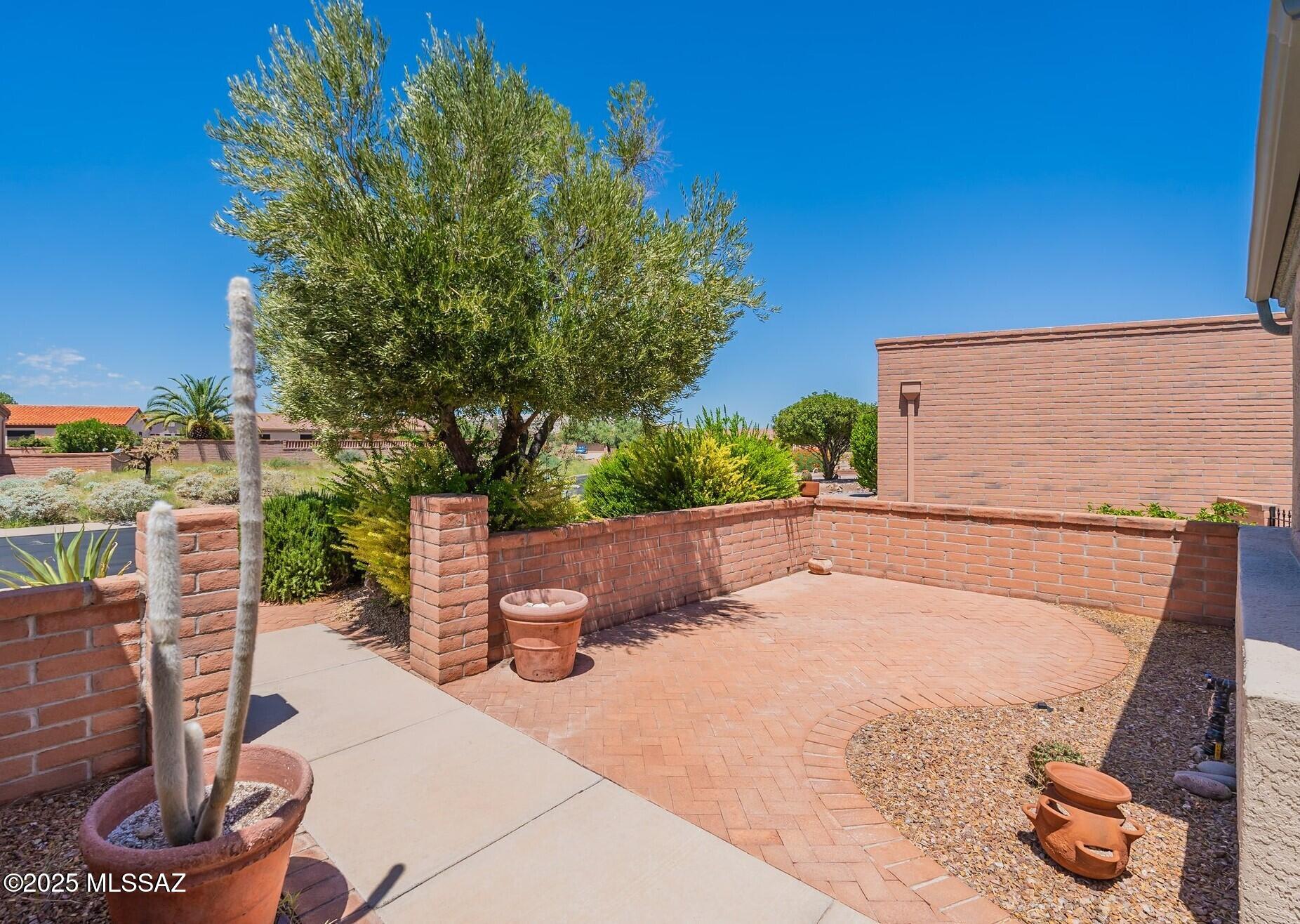 4769 S Meadow Ridge Drive