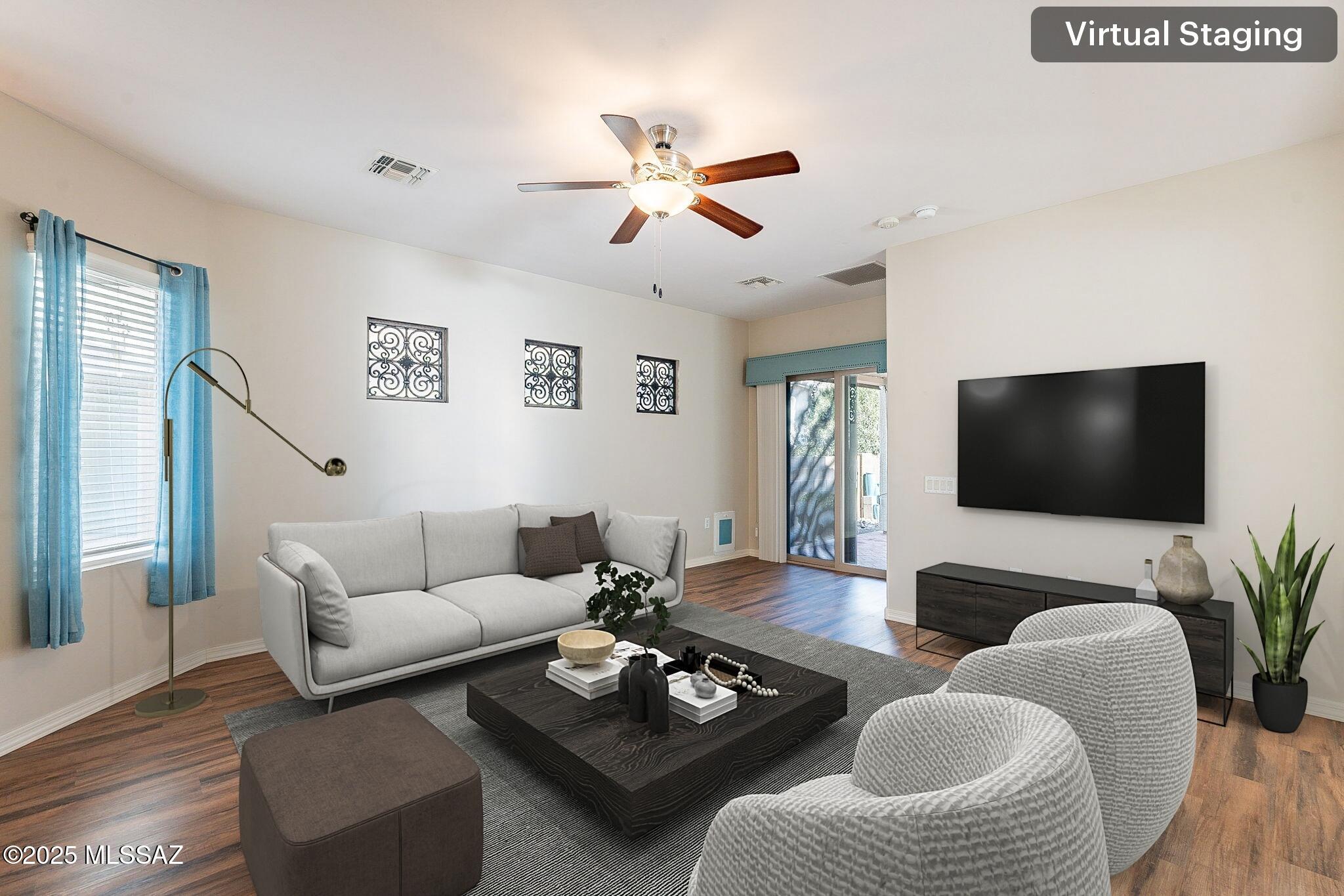 443 W Calle Del Estribo
