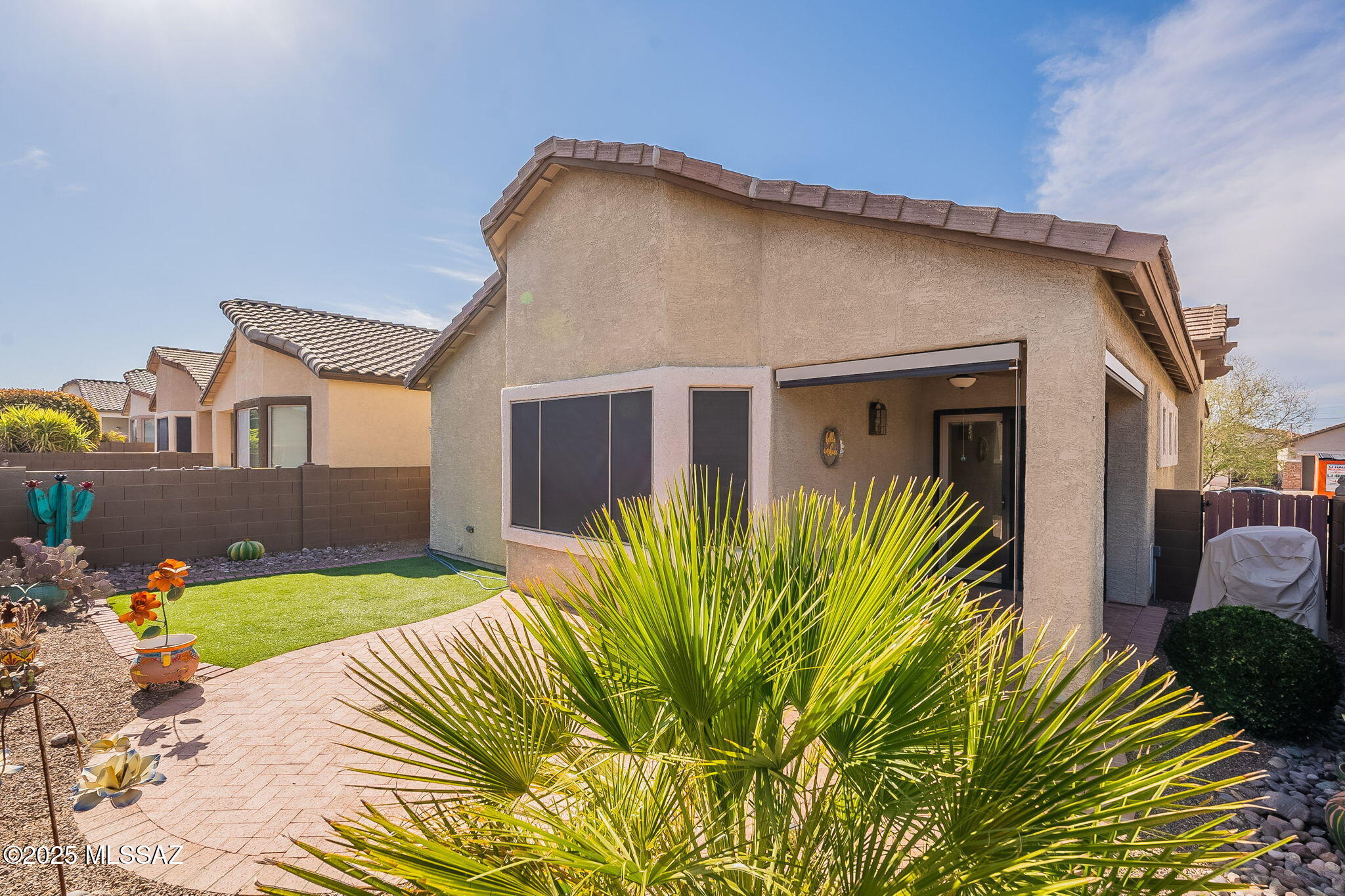 443 W Calle Del Estribo