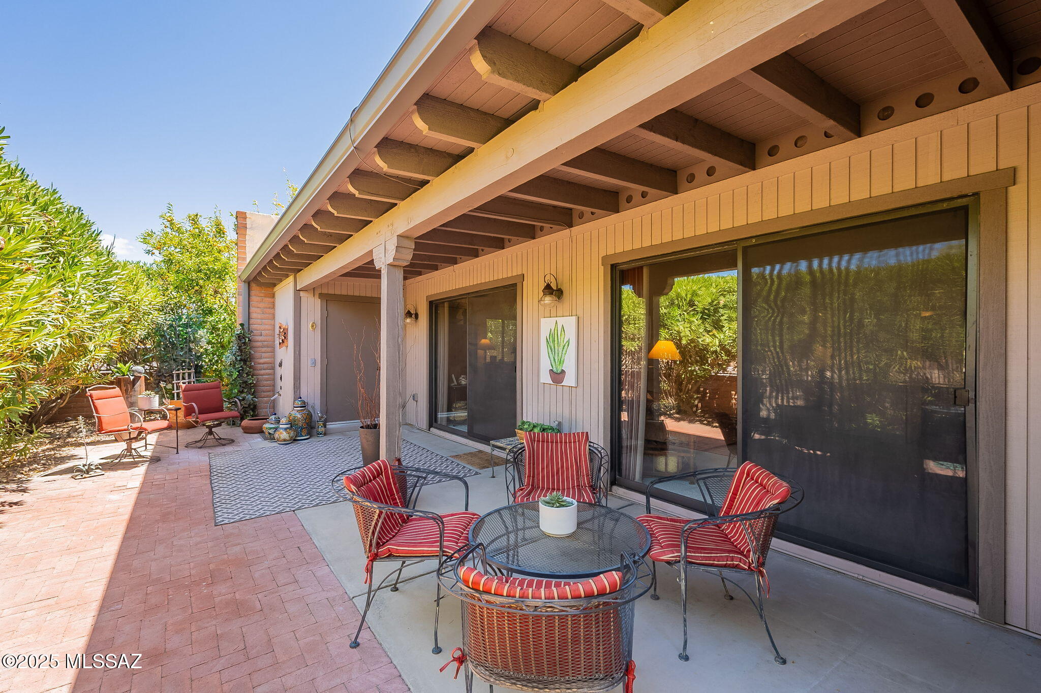 1696 W Retorno De Manana