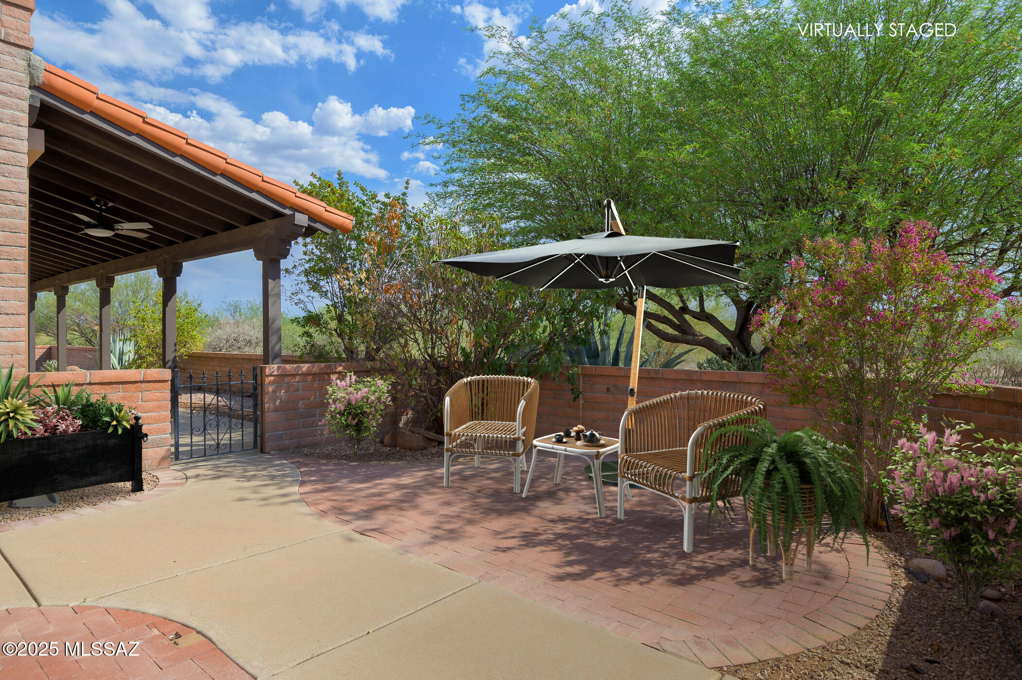 3631 S Via De La Ciguena