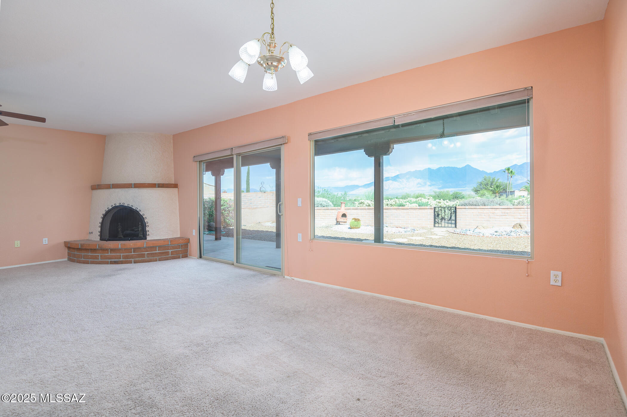 3631 S Via De La Ciguena