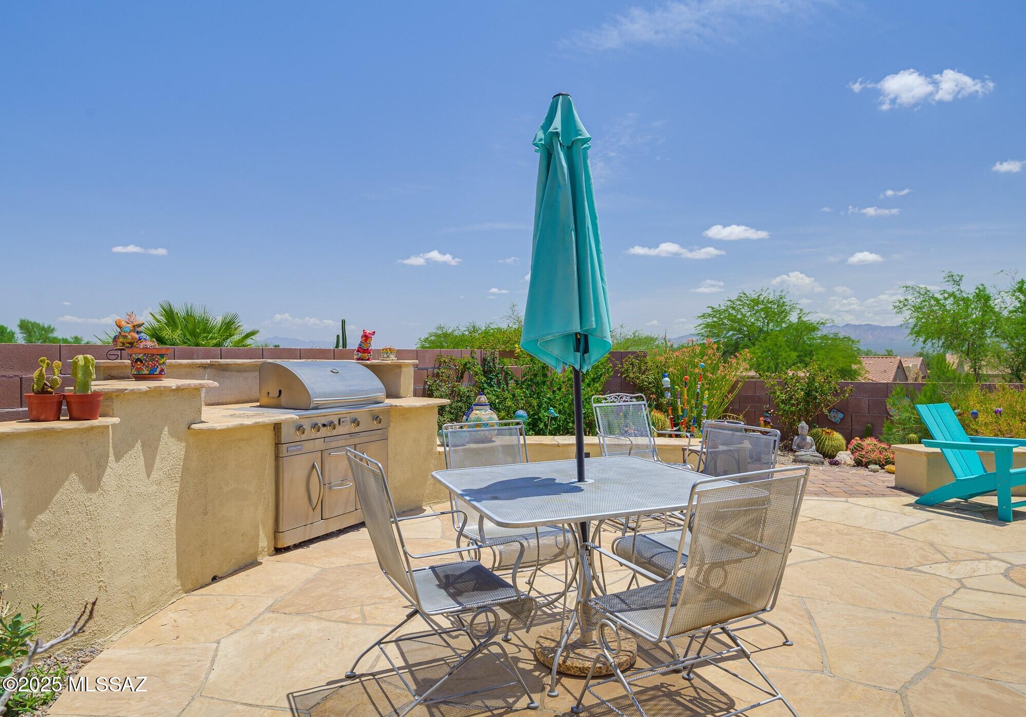 720 N Observation Trail