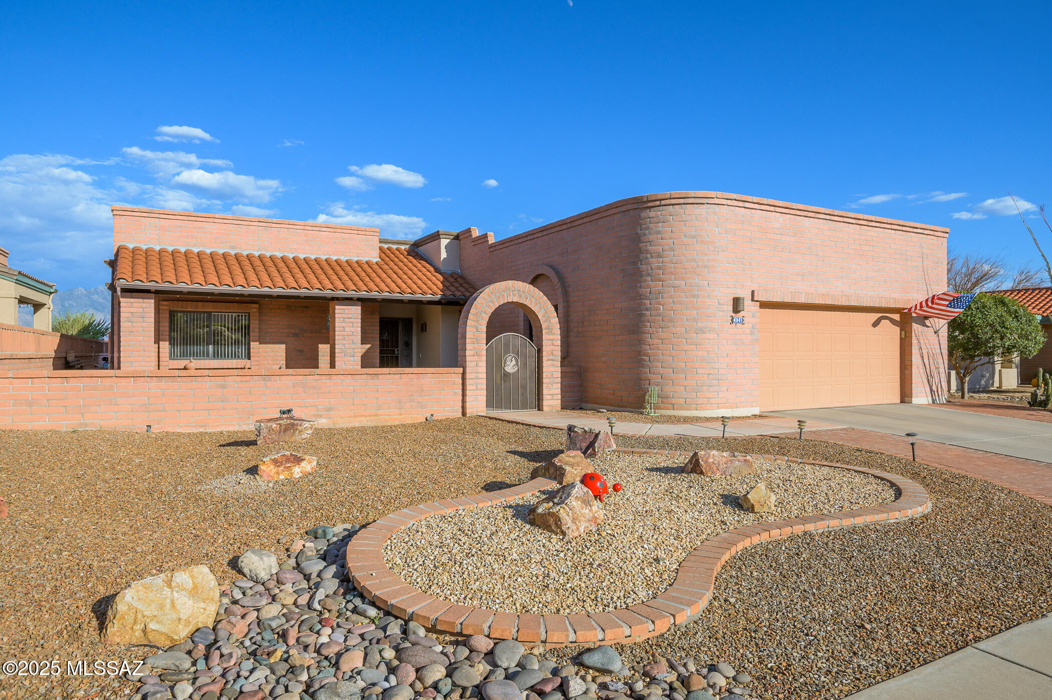 4941 S Gloria Vista Drive