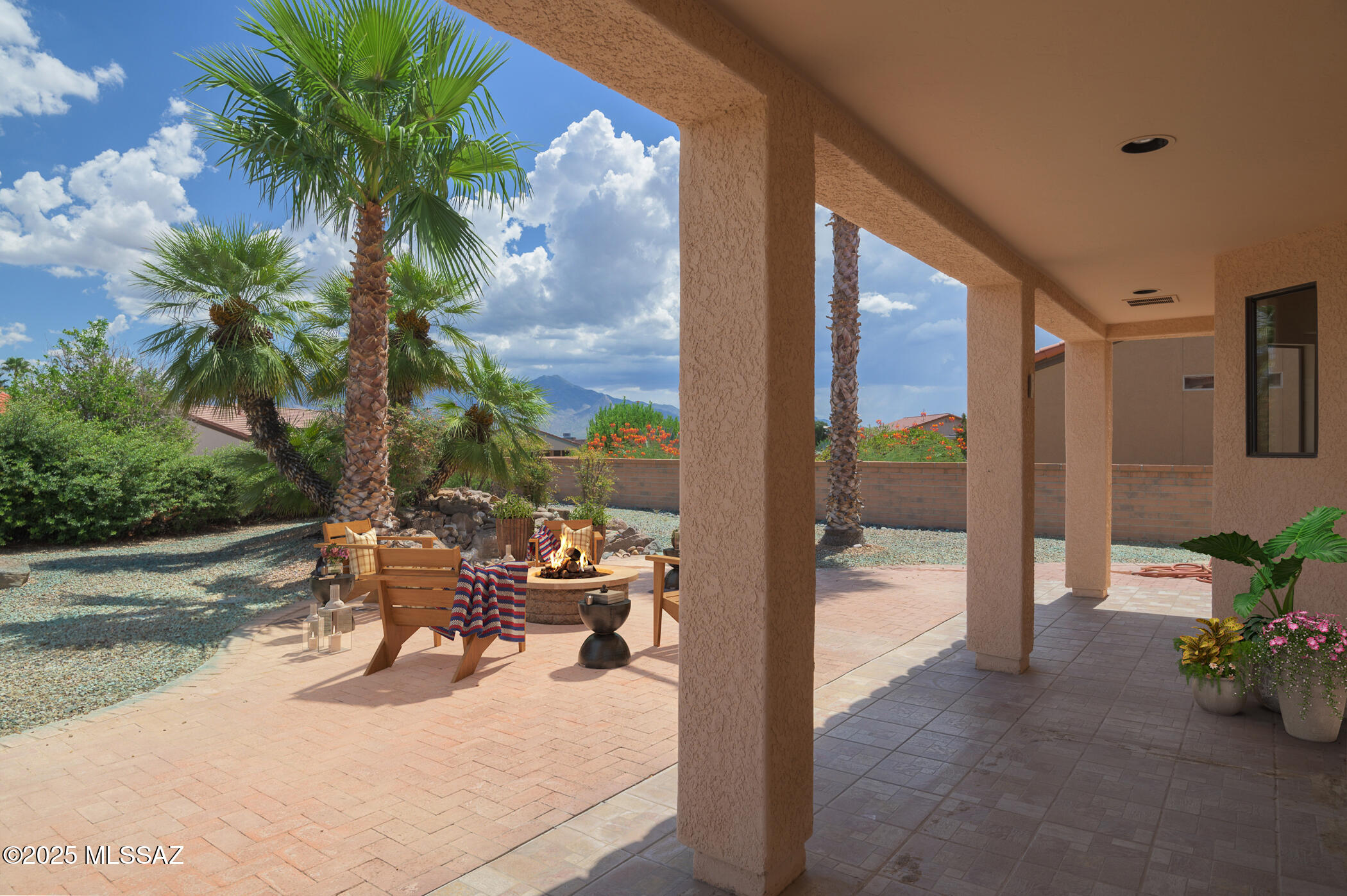 4803 S Desert Sunset Drive