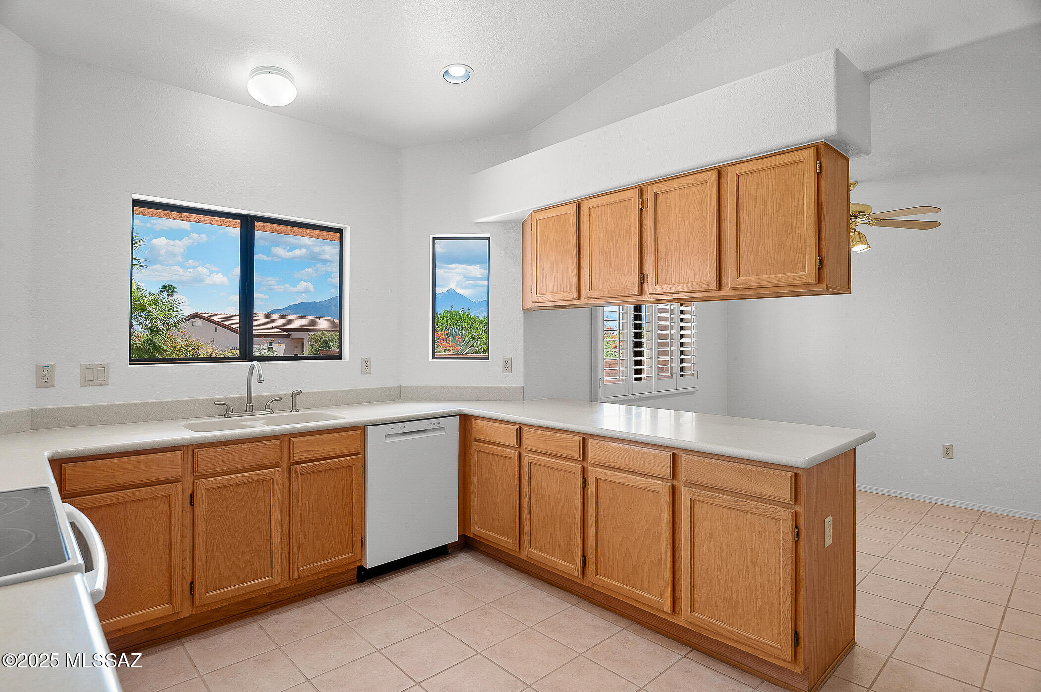 4803 S Desert Sunset Drive