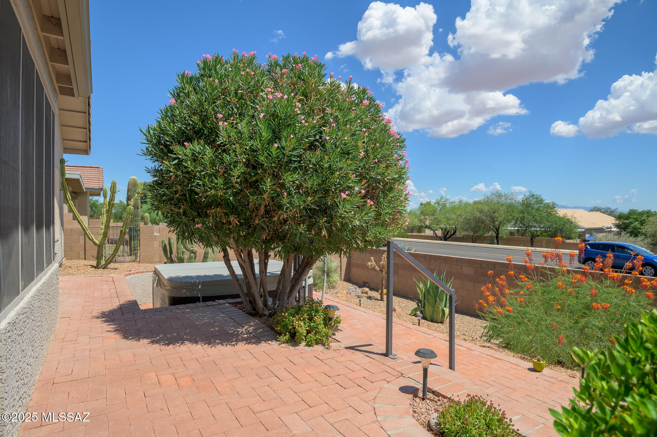 2274 N Avenida Del Petalo