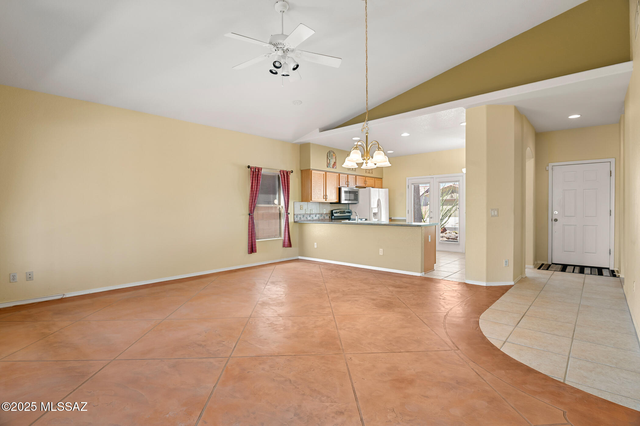 2274 N Avenida Del Petalo