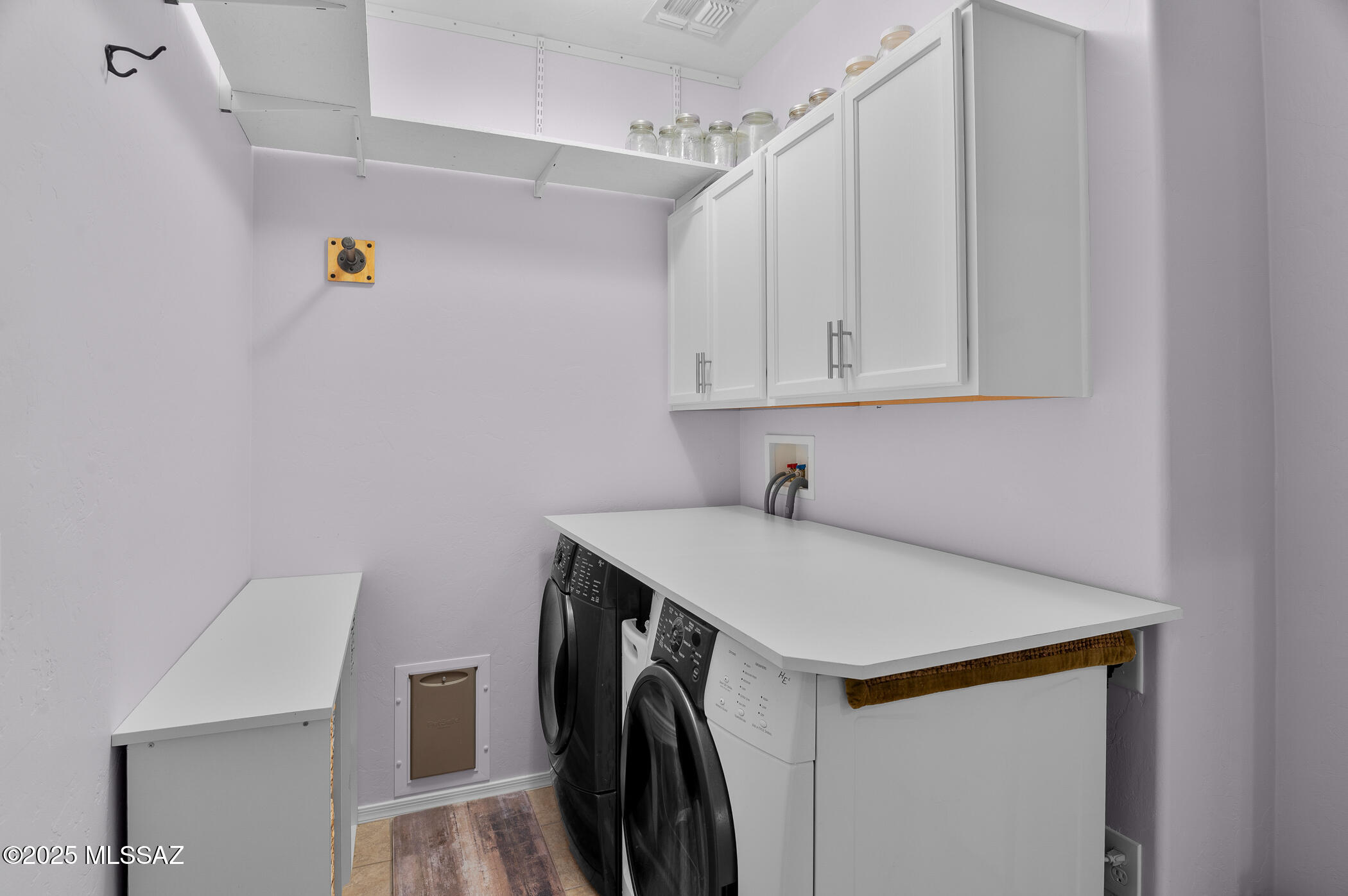 2296 W Calle Cacillo