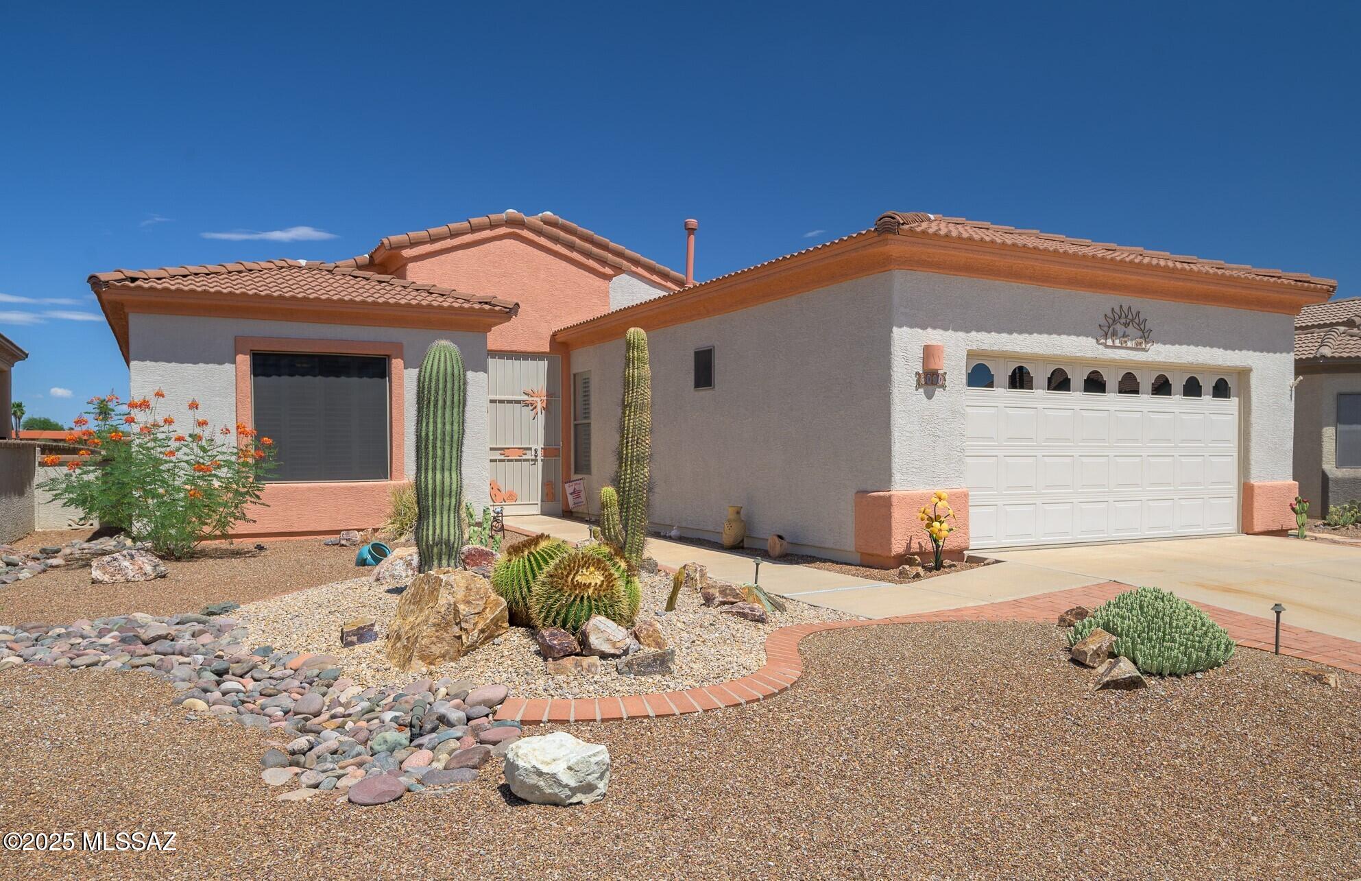 5090 S Via Loma Verde
