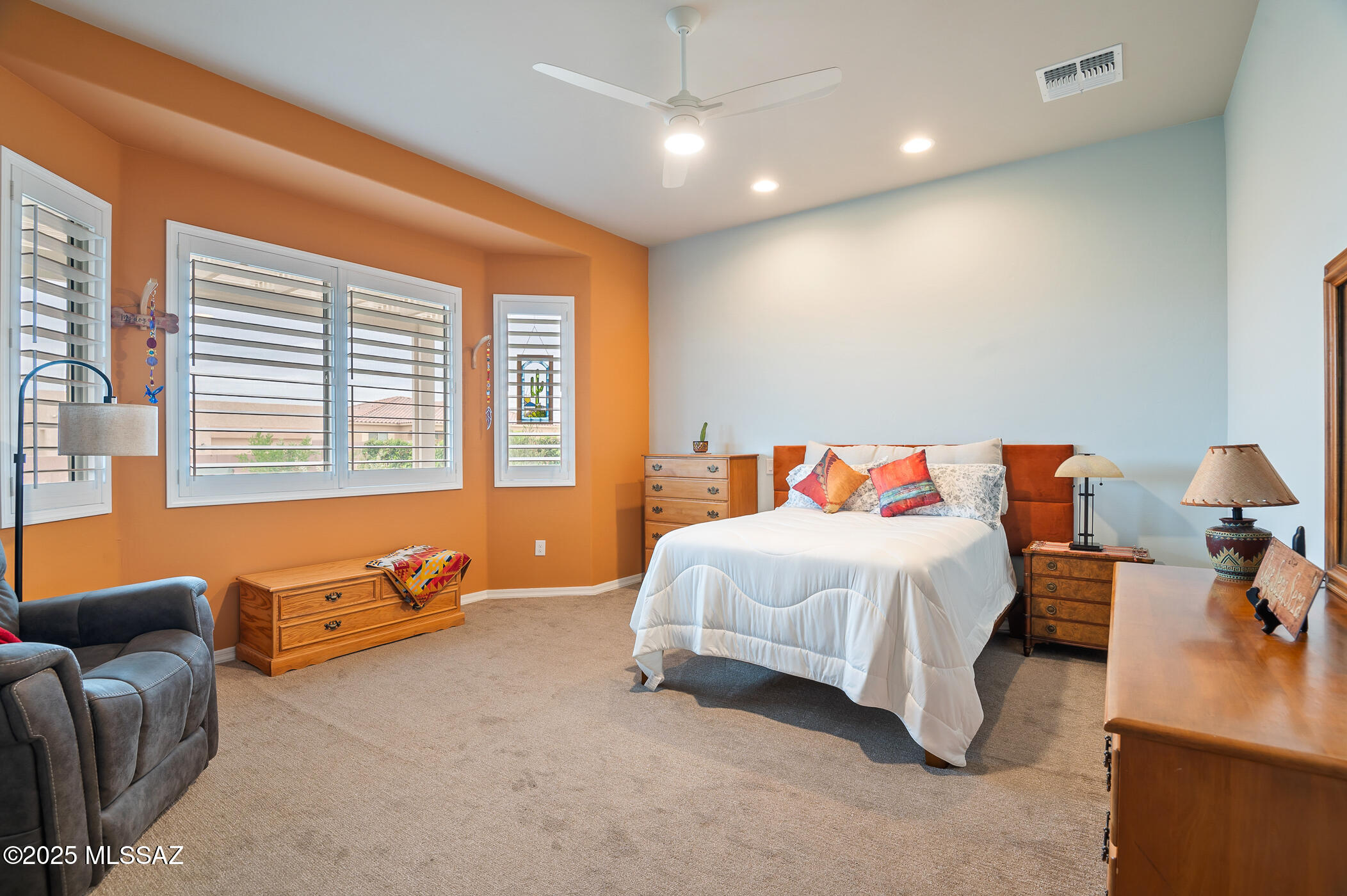 822 N Camino Cerro Morado