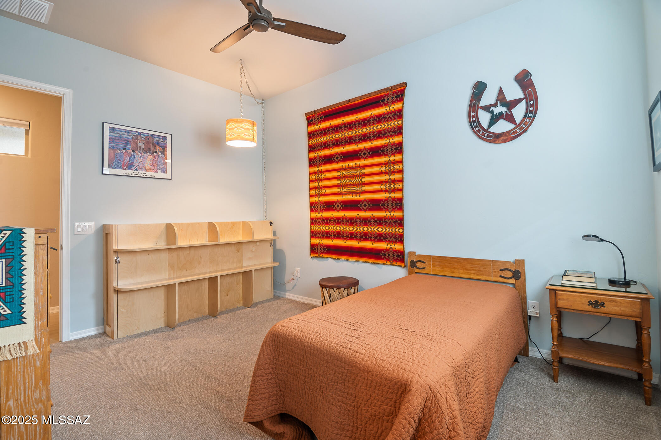 822 N Camino Cerro Morado