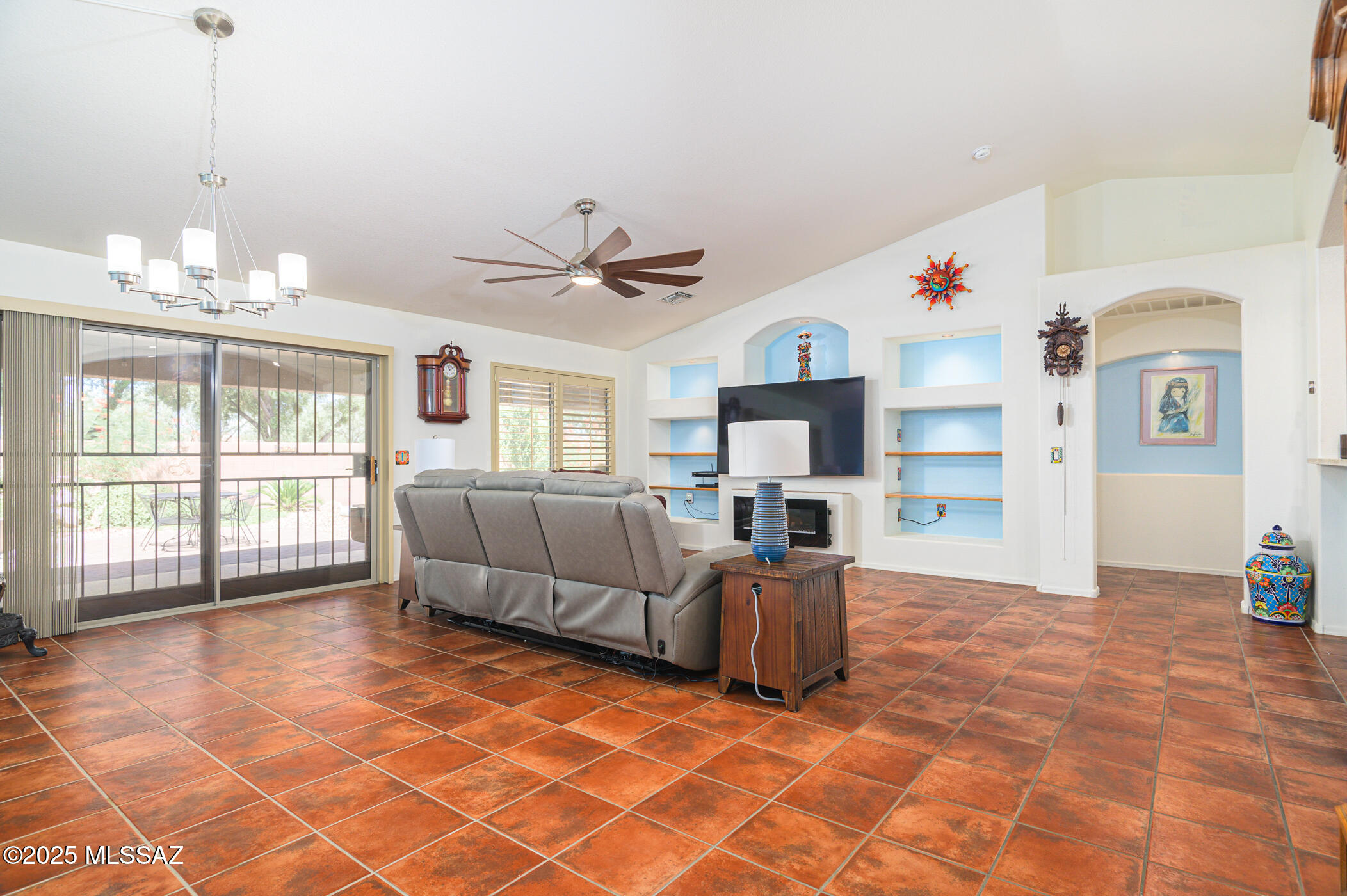 1329 N Sun Catcher Way