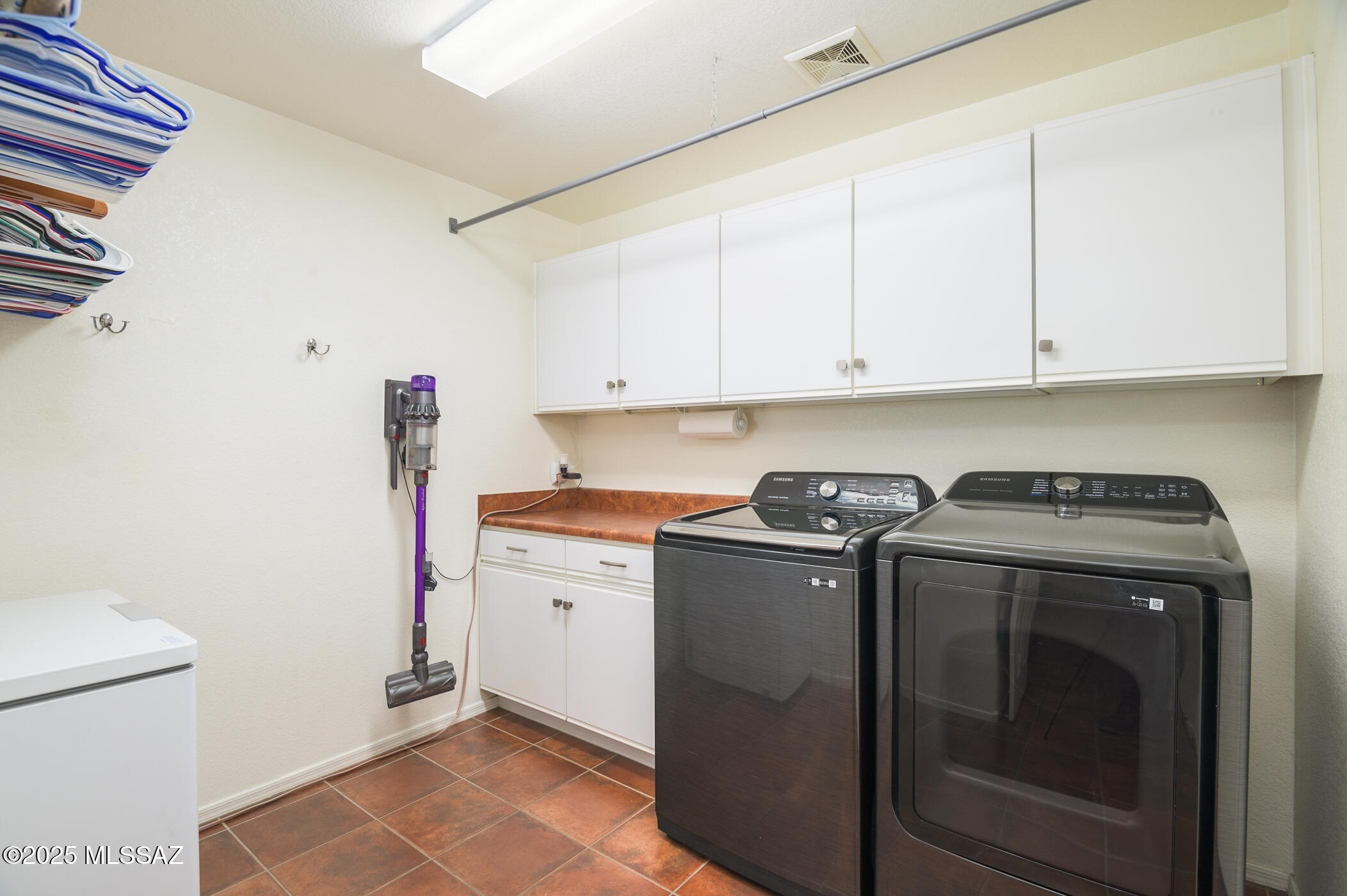 1329 N Sun Catcher Way