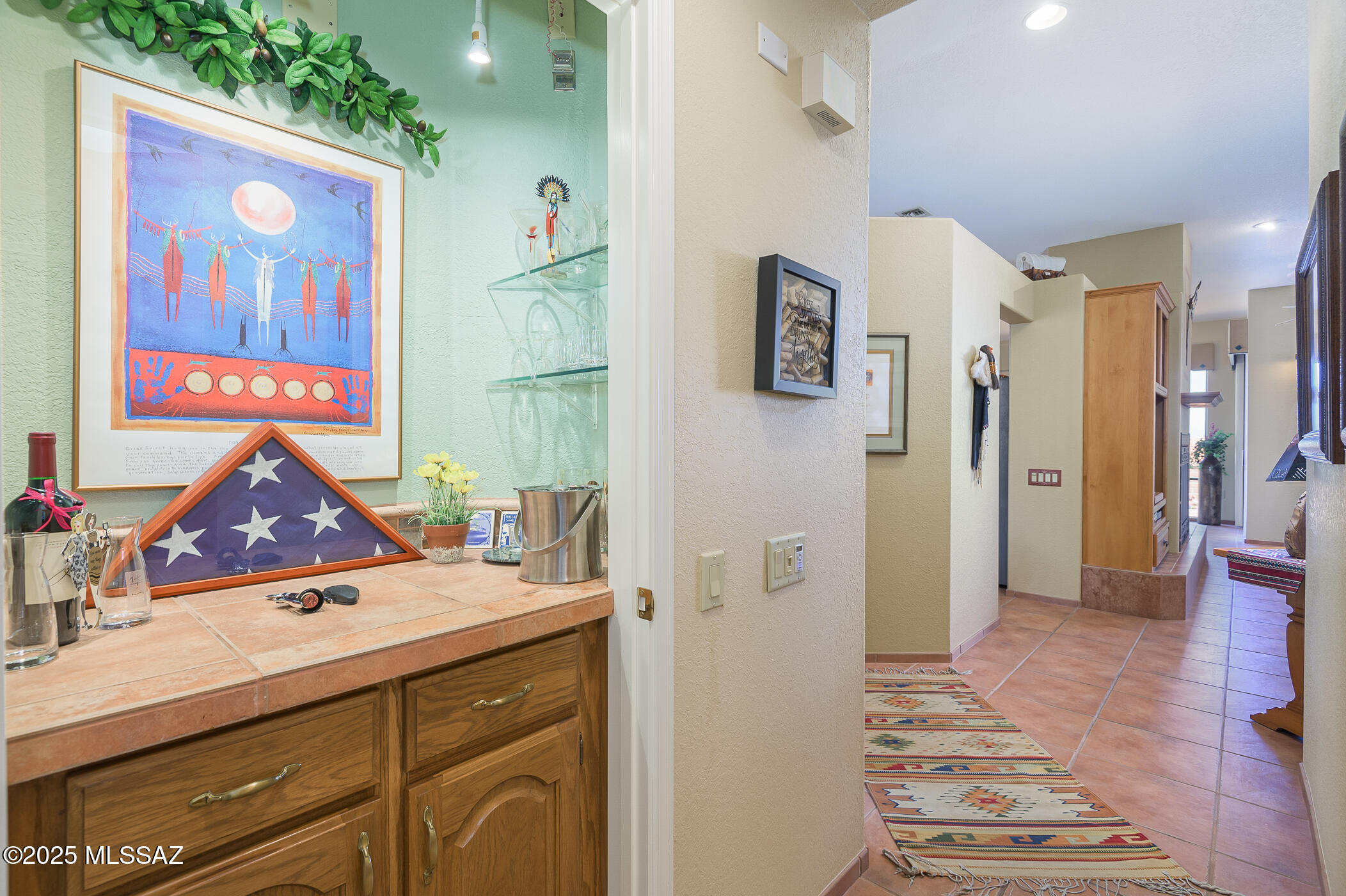 1586 W Calle Del Ducado