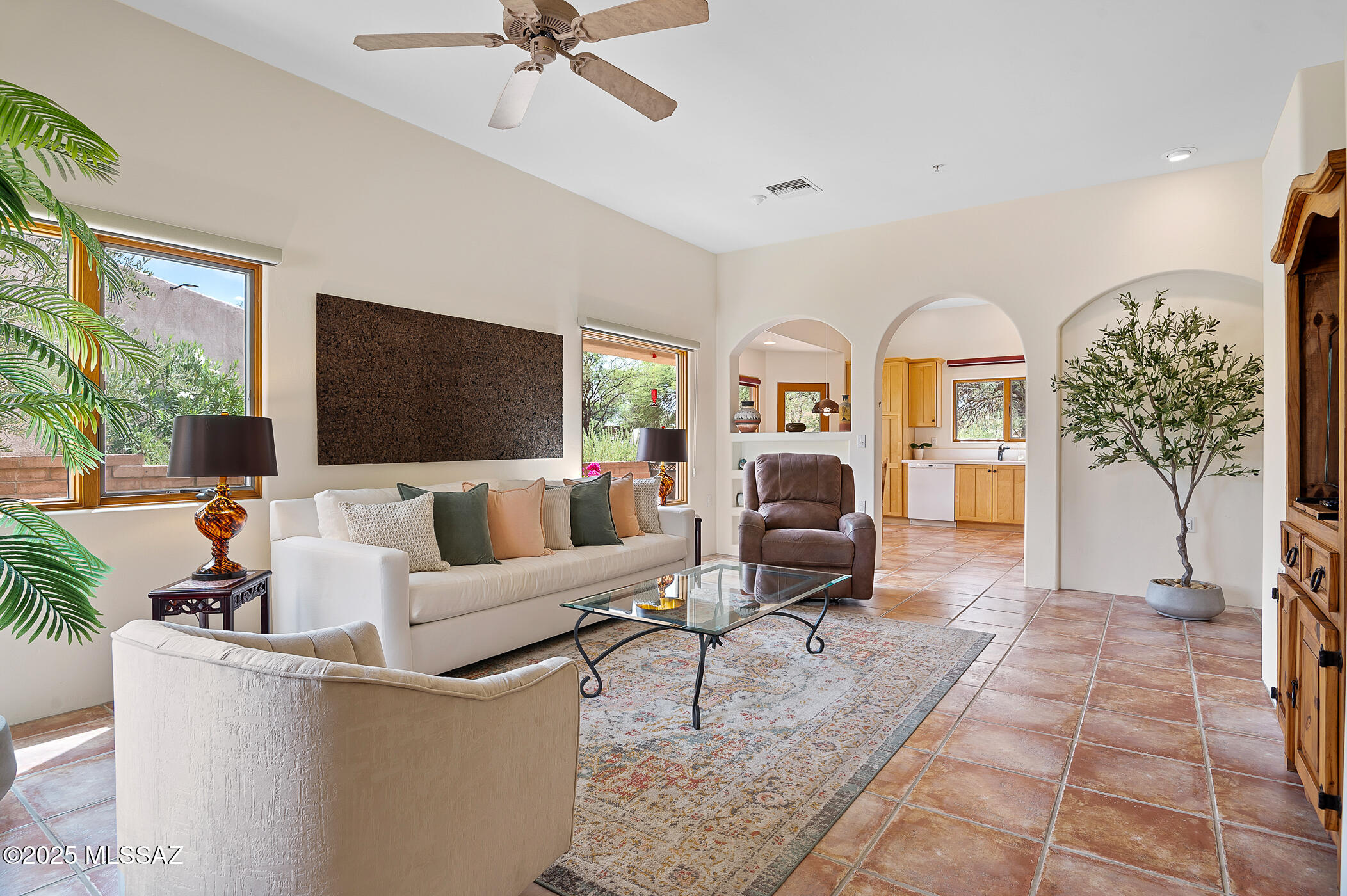 835 W Waterview Drive