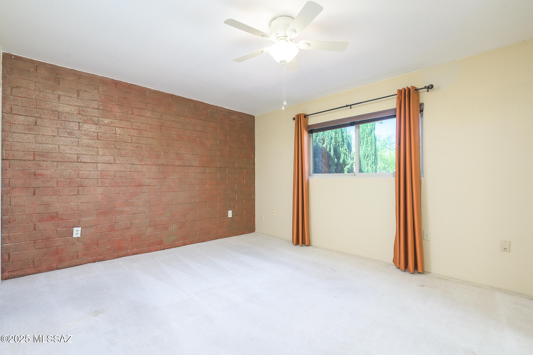 2882 S Camino Pansa
