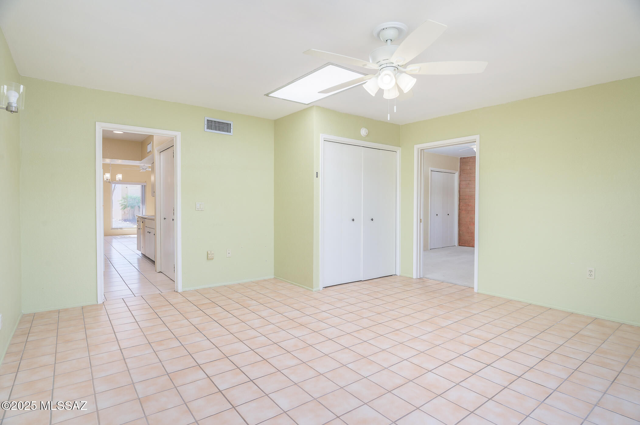 2882 S Camino Pansa