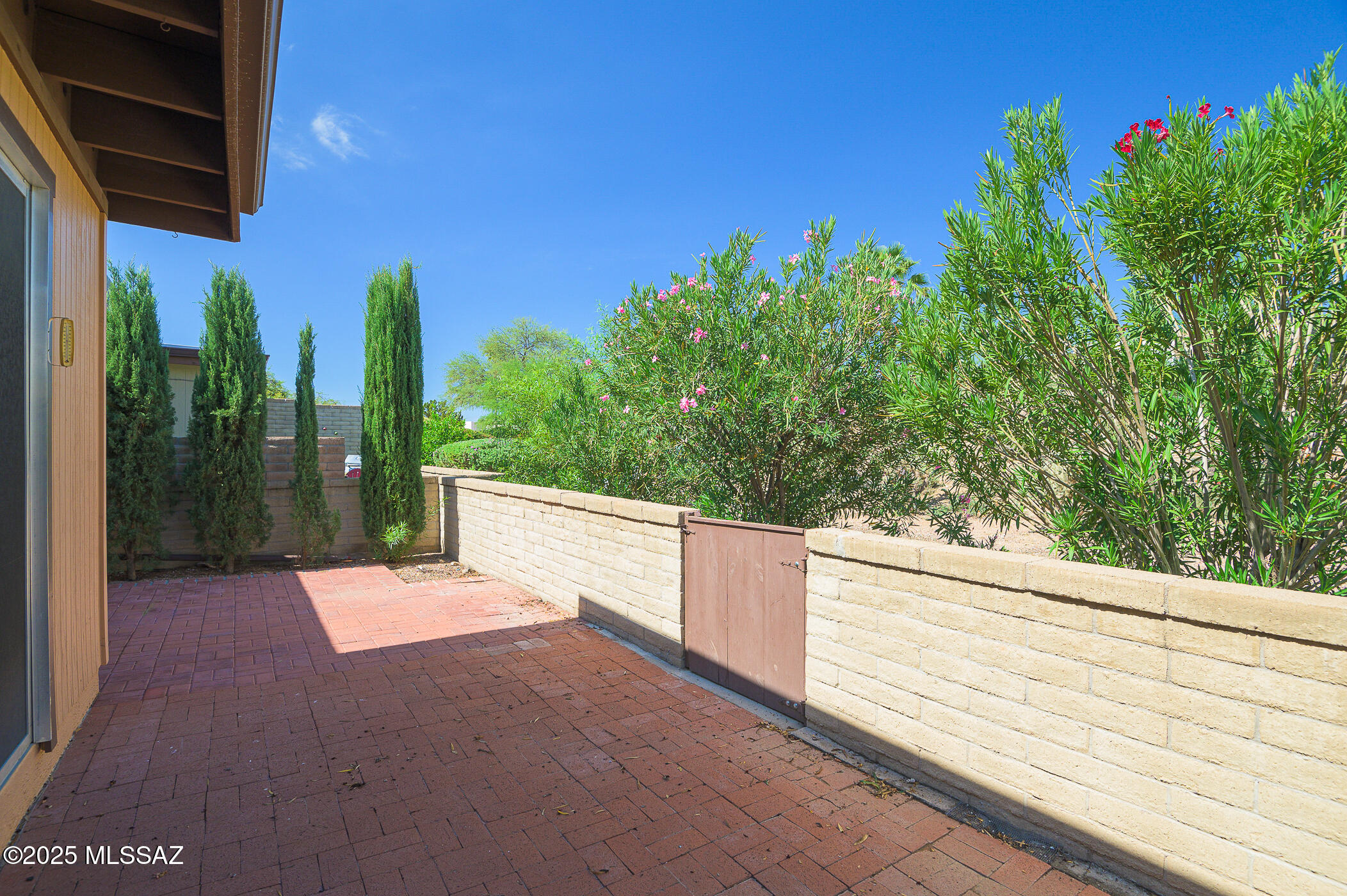 2882 S Camino Pansa