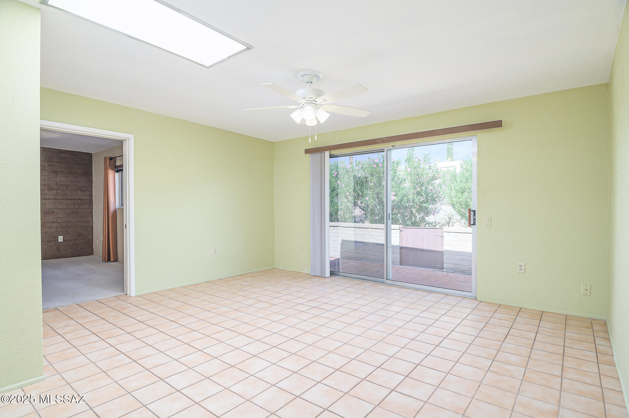2882 S Camino Pansa