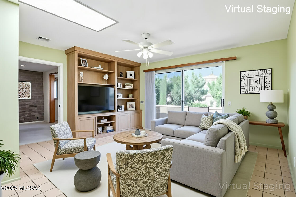 2882 S Camino Pansa
