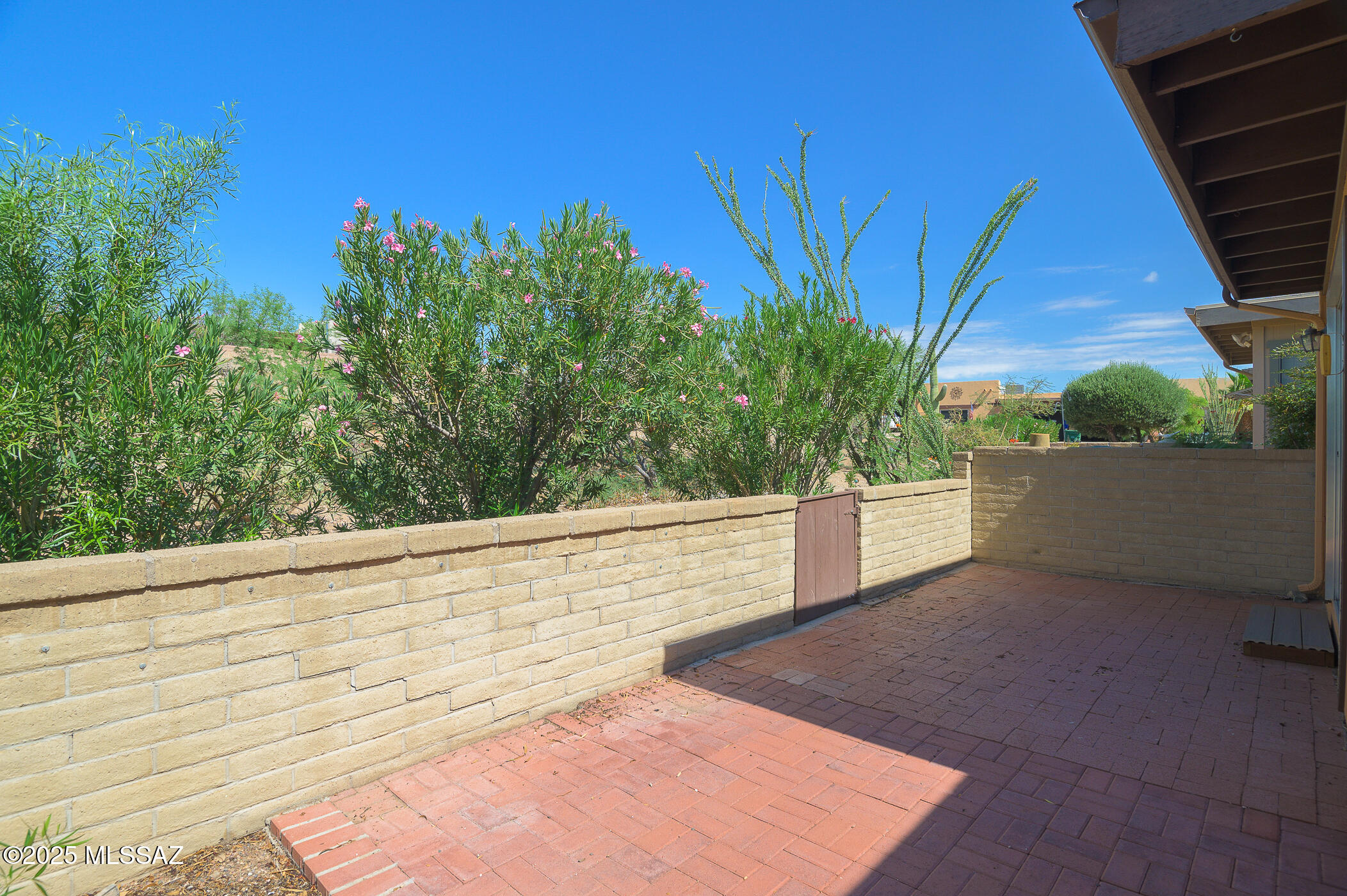 2882 S Camino Pansa